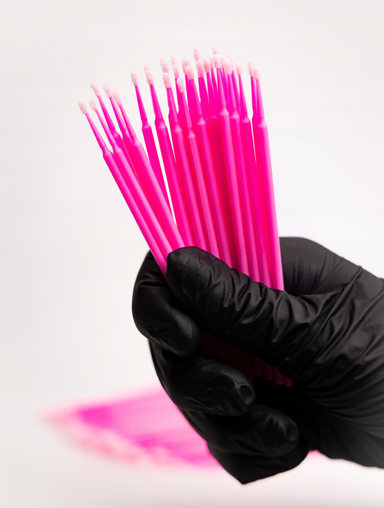 MIKRO APLIKATORY DO RZĘS BEZWŁÓKIENKOWE RÓŻOWE 100 szt Rodzaj aplikatory