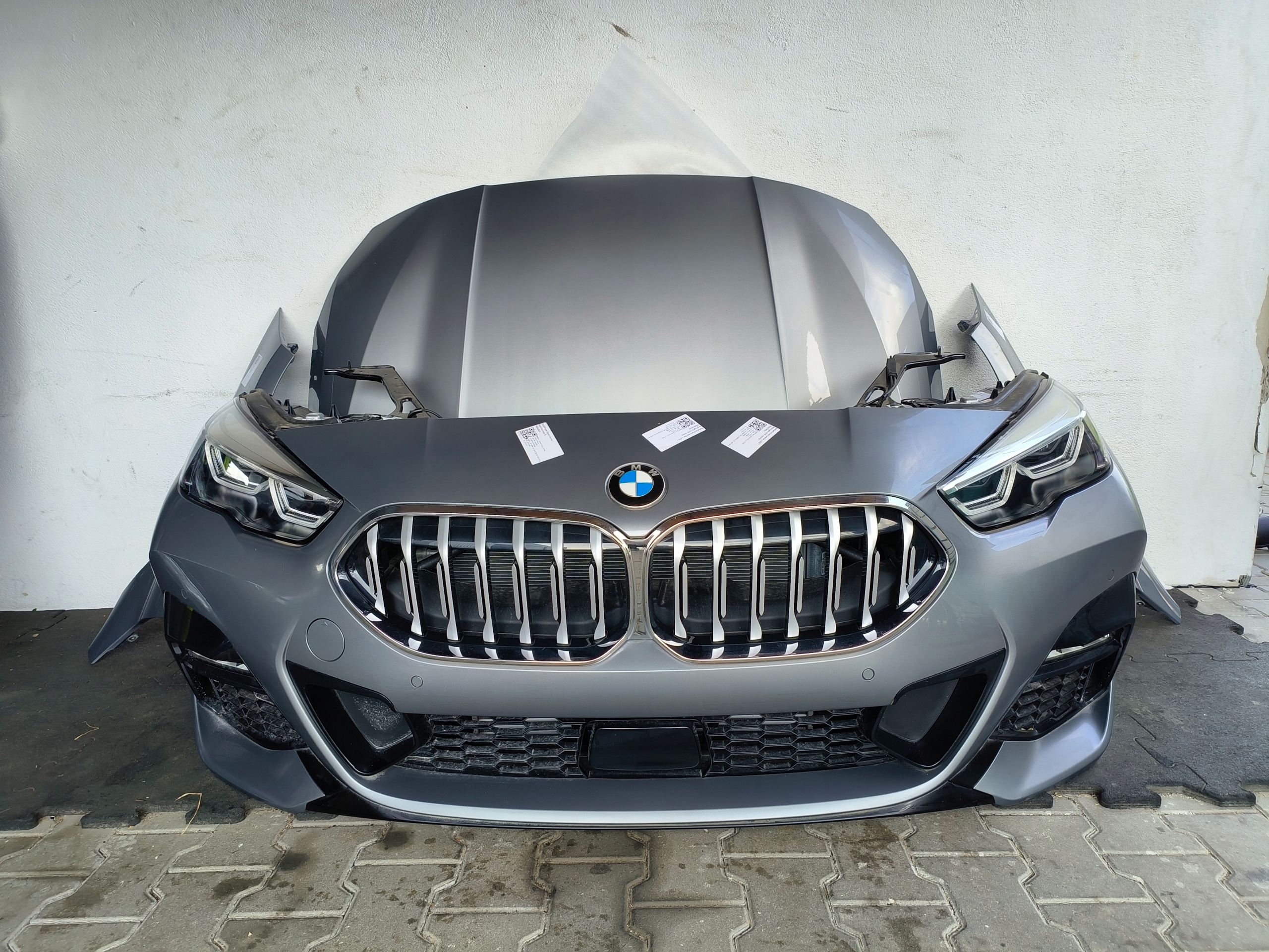 Zderzak maska błotnik pas lampy chłodnice Bmw 2 f44 kolor C4W