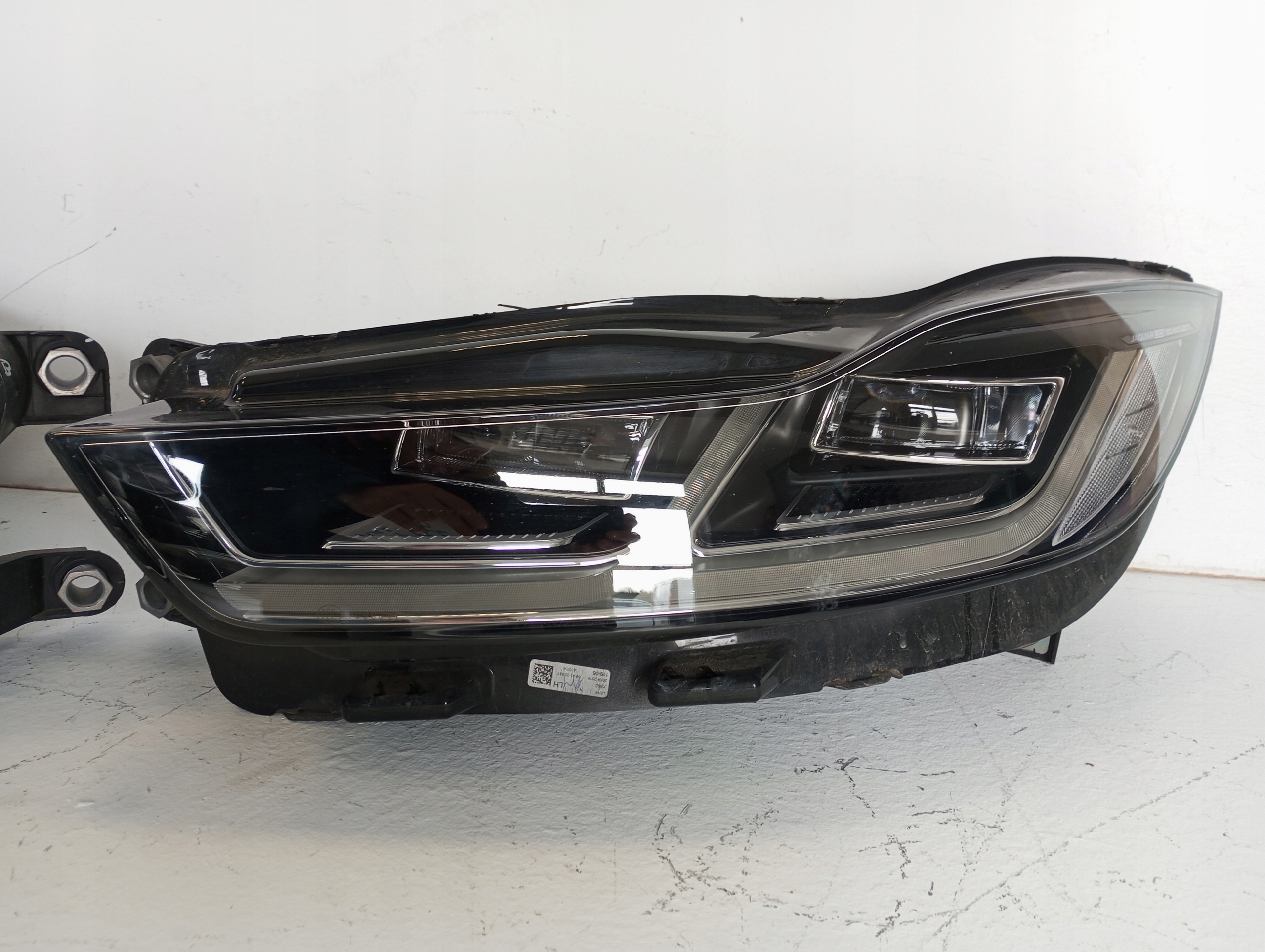 light lights FULL LED left right JAGUAR and PACE J9D3-13W030-HA J9D3-13W029-HA