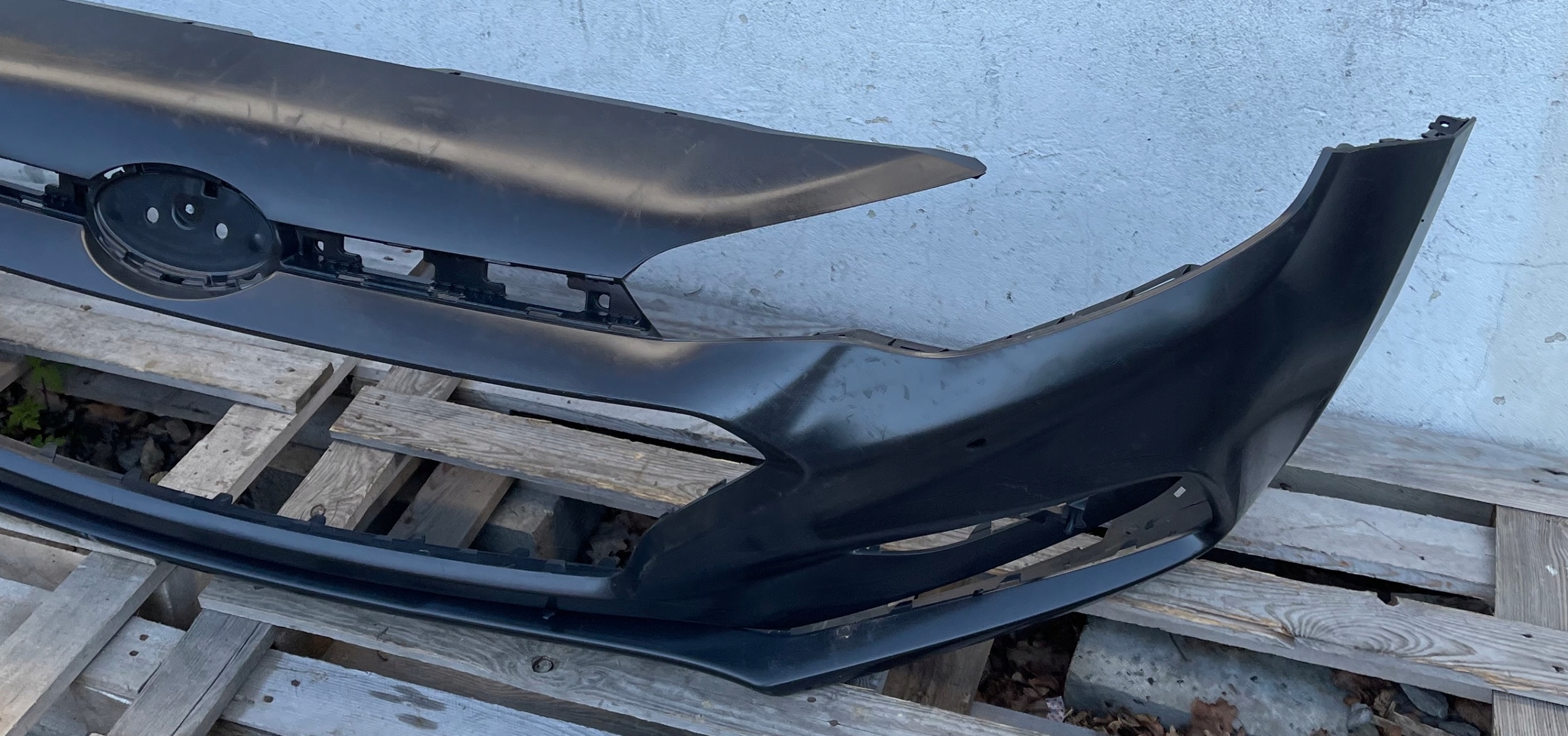 HYUNDAI I20 II LIFT 2018 - bumper front front PDC