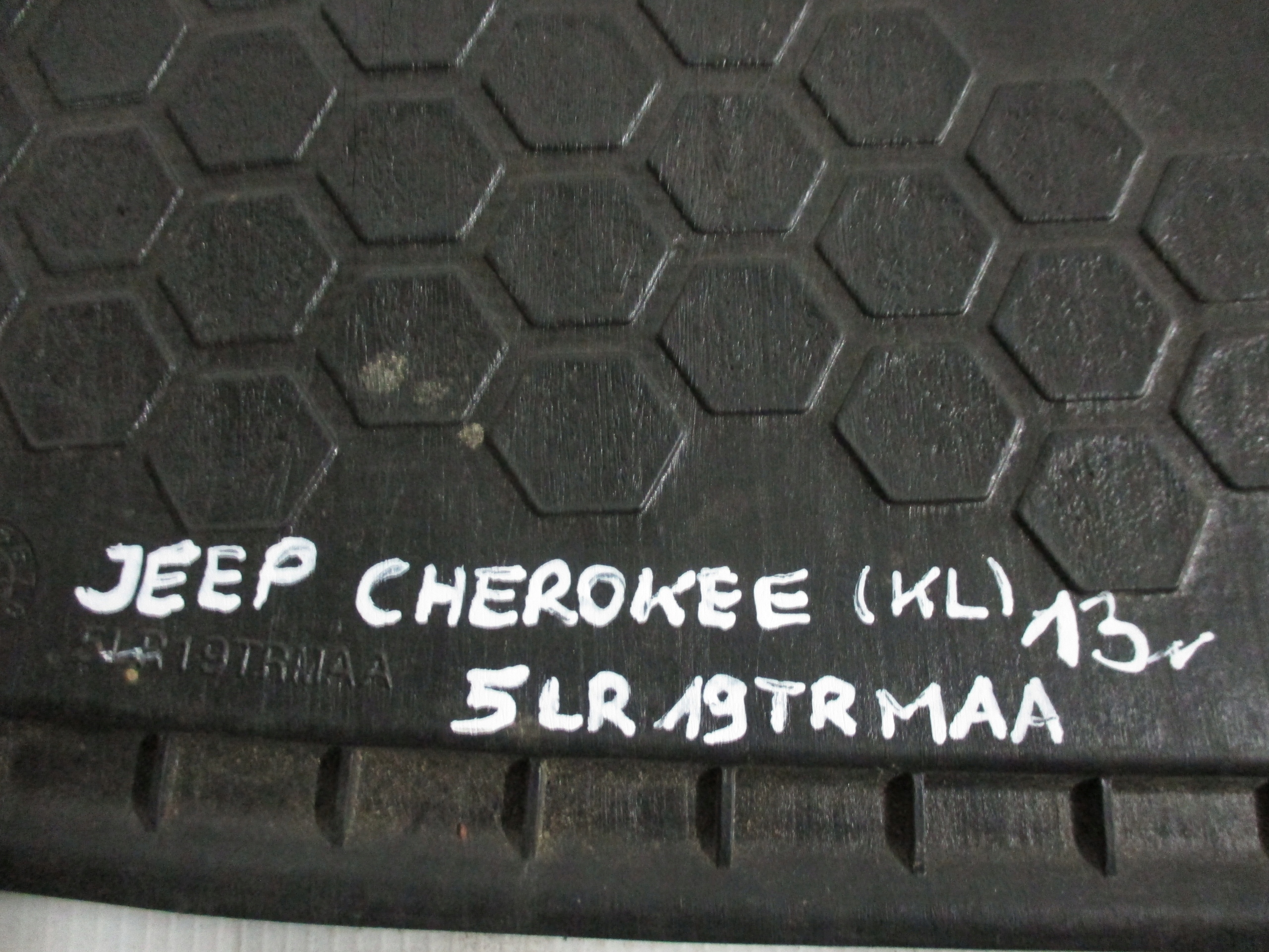mats boot Jeep Cherokee (KL) 13r 5LR19TRMAA