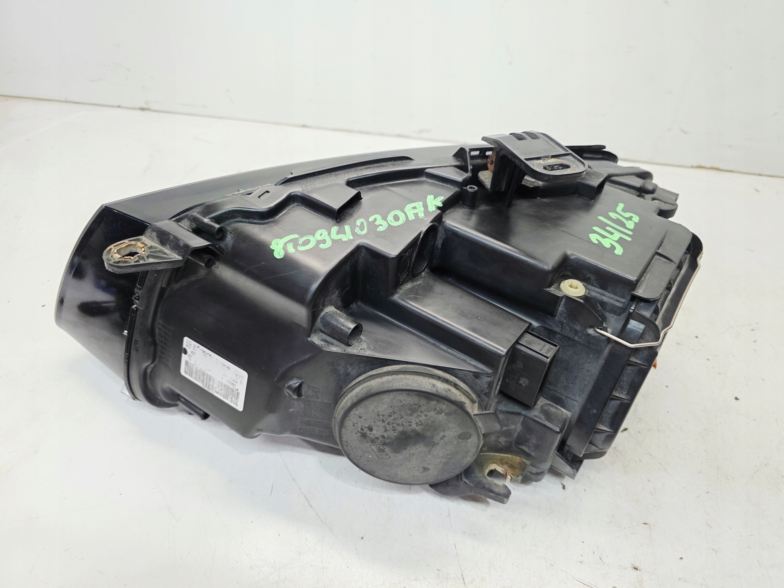 REFLEKTOR light right front BI XENON LED AUDI A5 8T 8T0941030AK EU 34/25