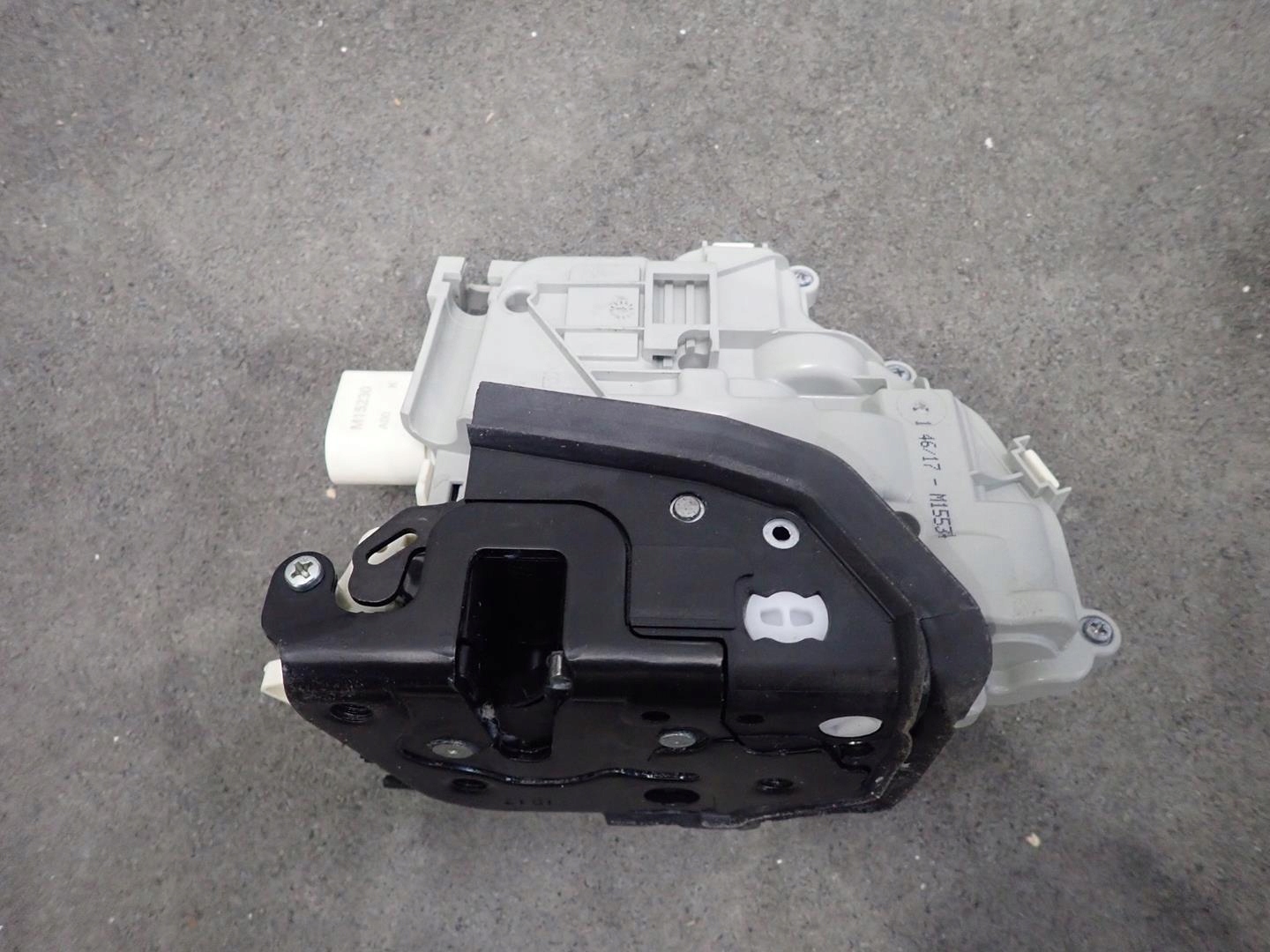 lock door right rear part AUDI A4 B9 A6 C7 Q5 II A5