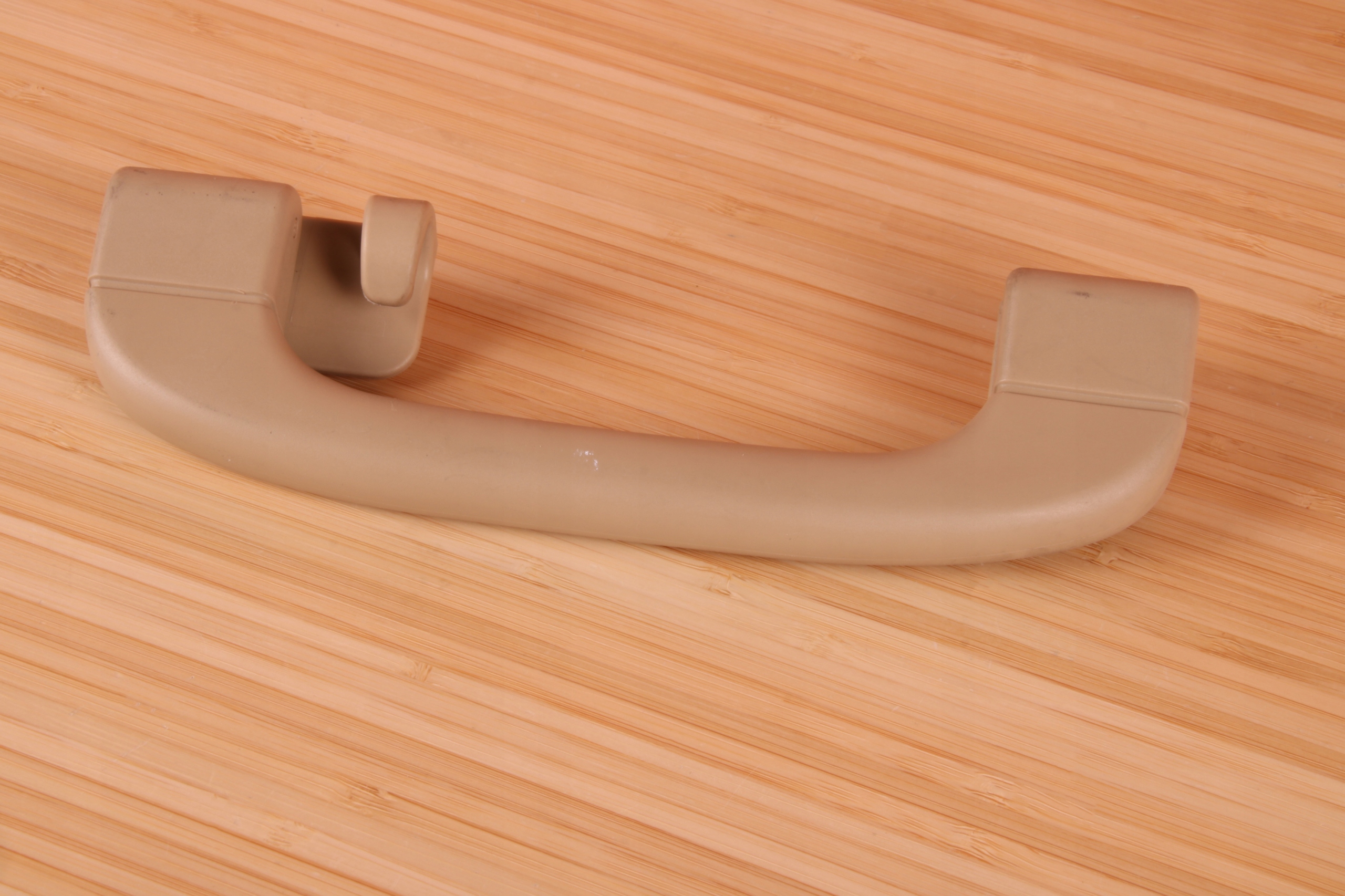 BMW E81 E87 E90 E91 E60 E61 RĄCZKA UCHWYT PODSUFITKI LEWY TYŁ 9143529 Numer katalogowy części 9143529