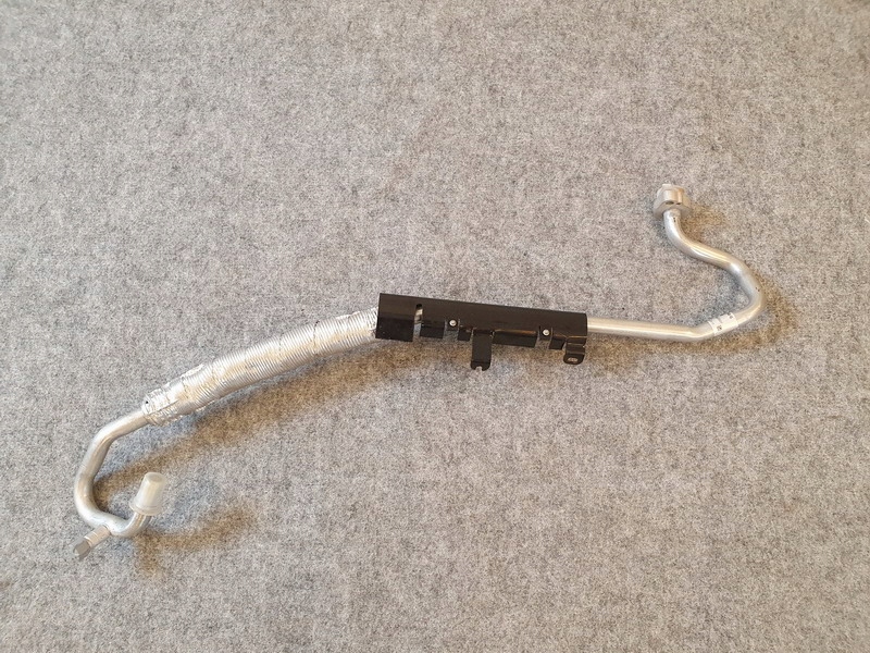 PORSCHE MACAN 95B PRZEWÓD KLIMATYZACJI 95B816743G