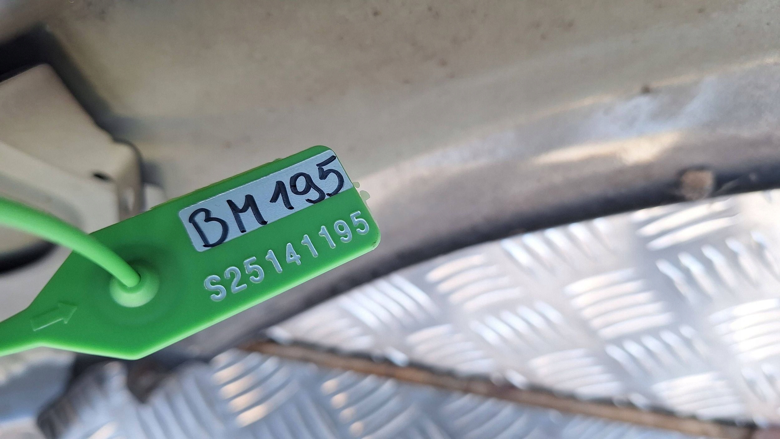 fender front right MERCEDES E-KLASA W213 16