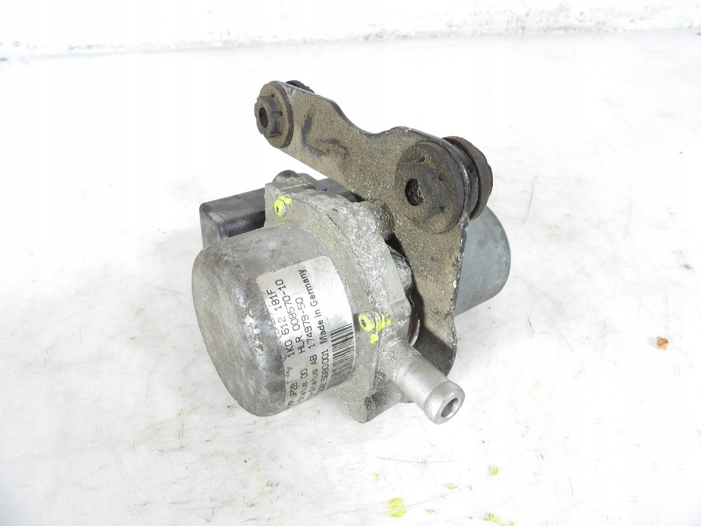SKODA RAPID 1.0TSI Pompa VACUM 1K0 612 181F