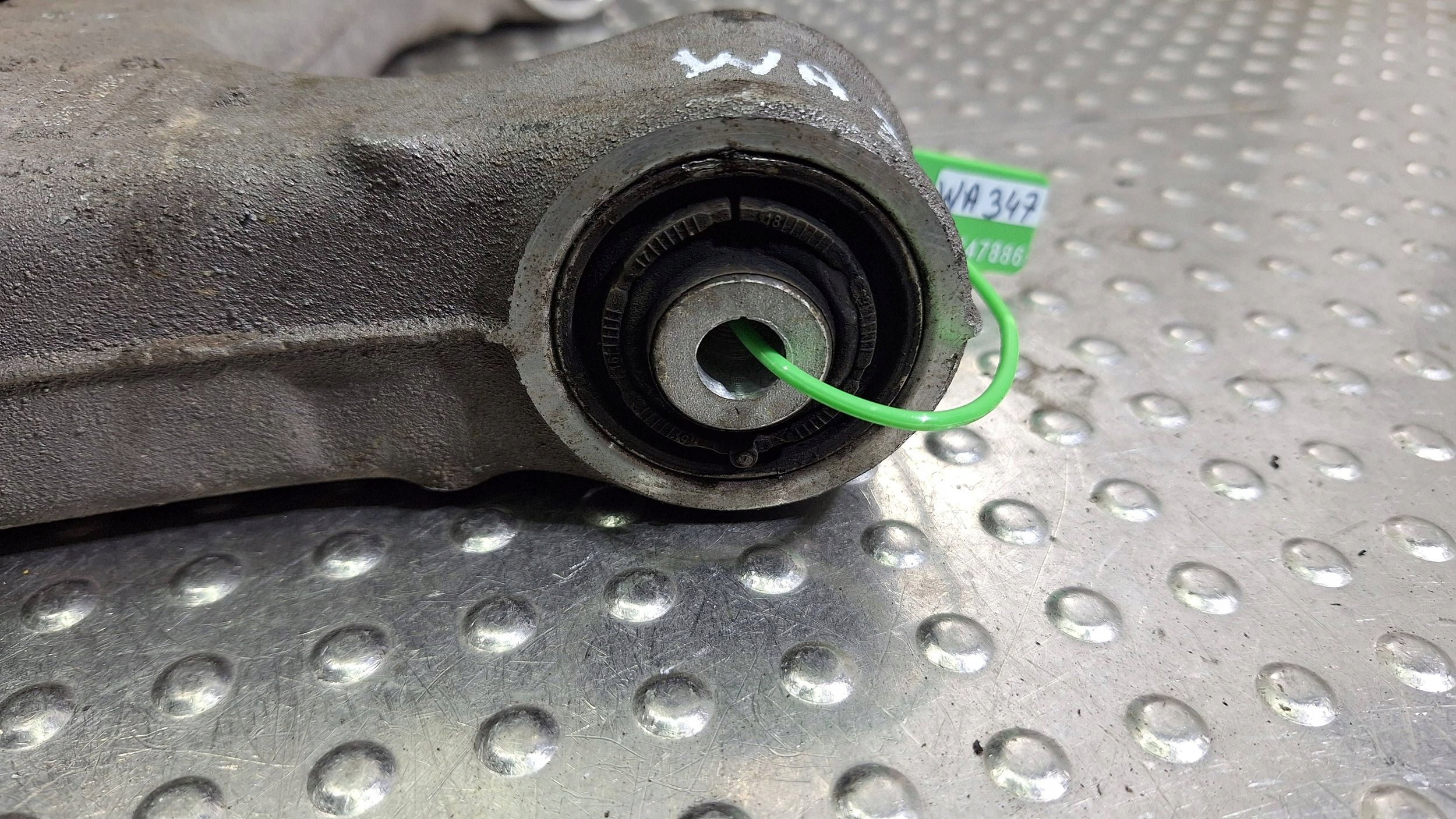 Querlenker Achsträgers links heck 8K0505311J AUDI A4 B8 A5 8T Original