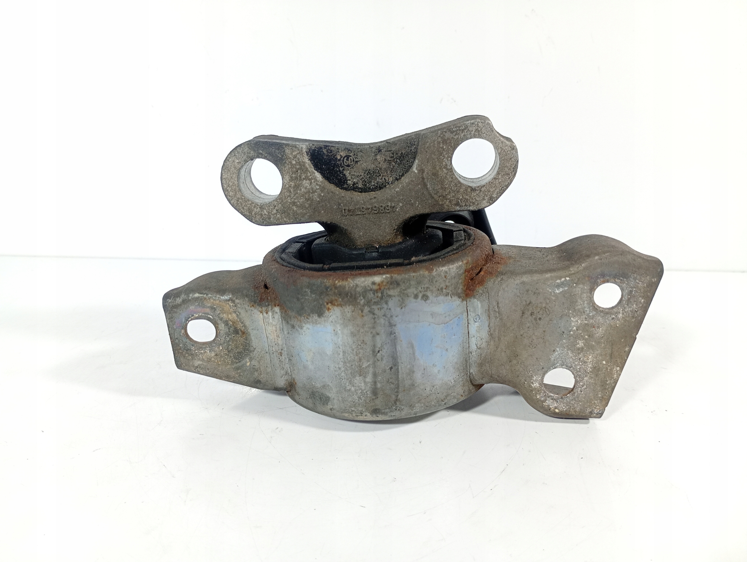 Opel Corsa D 06-14 engine mount OE 468646740