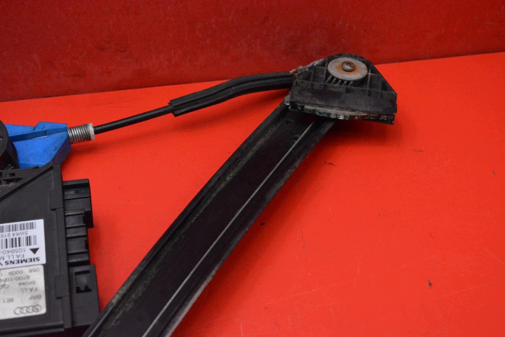 window regulator left front EU 8E1959801H AUDI A4 B7 04-08