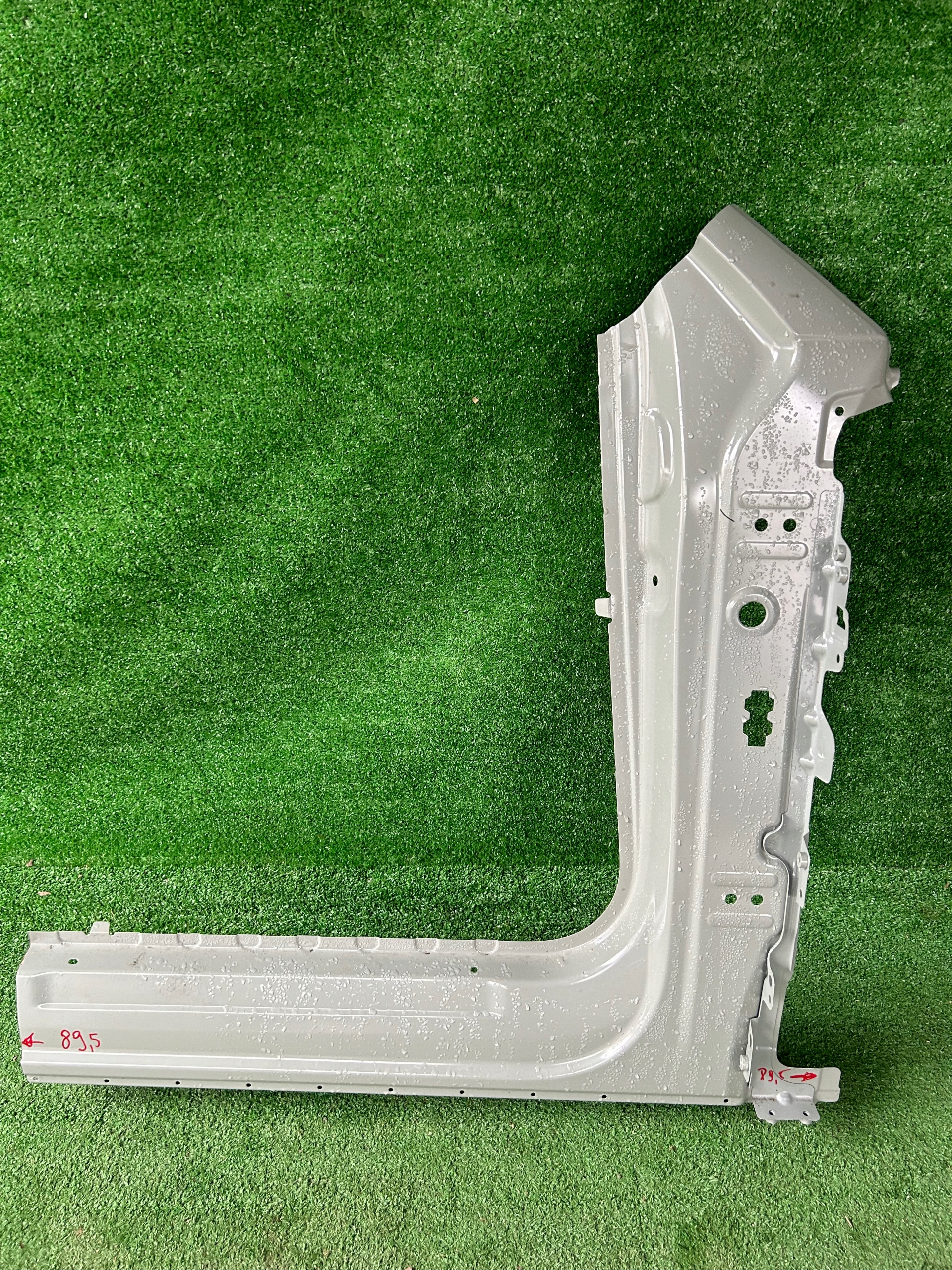Audi Q5 side of the threshold 80A threshold right