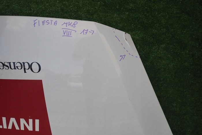 FORD FIESTA MK8 VIII 17- Capot