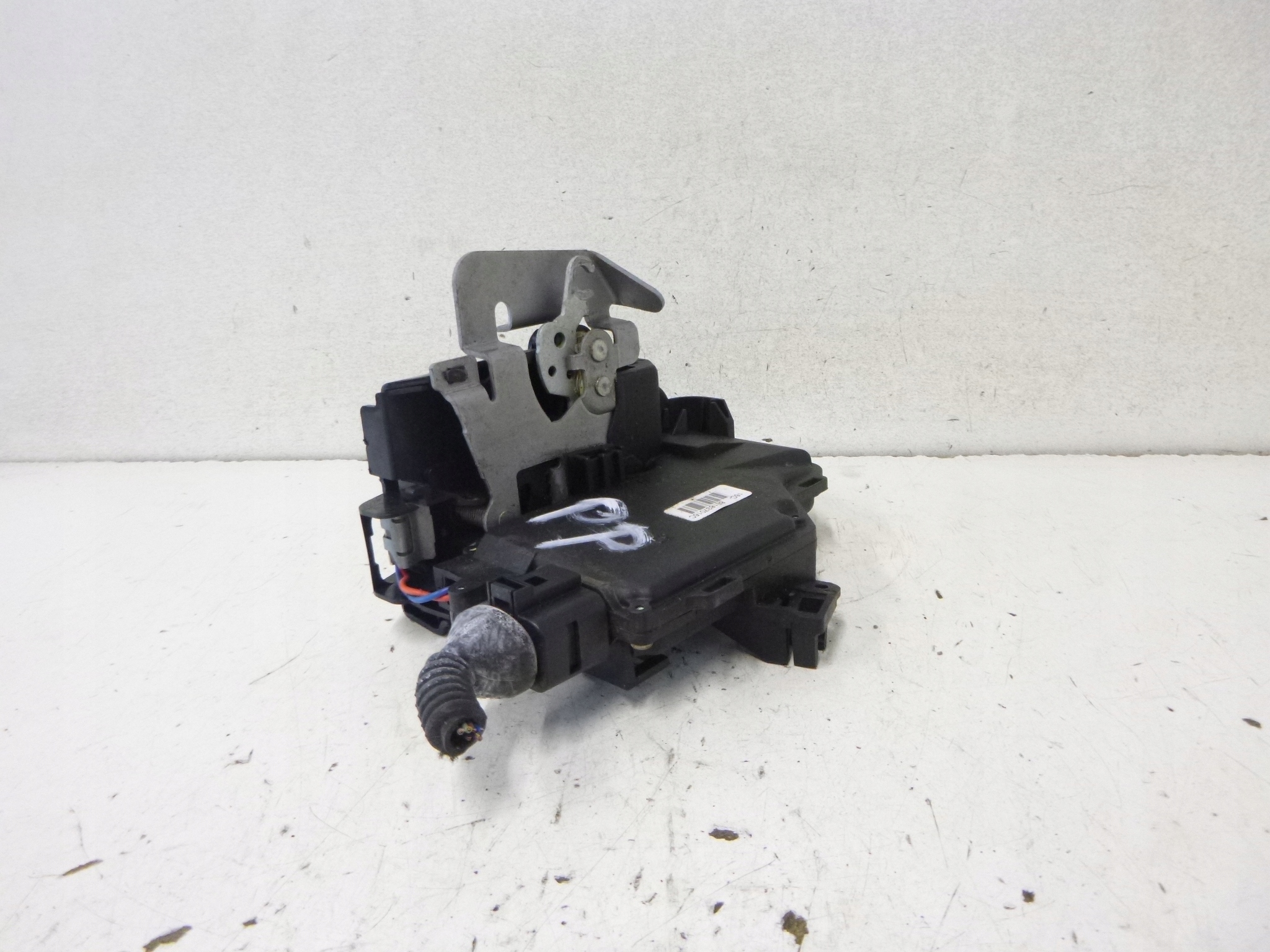 lock rear part right Audi A4 B6 03r.
