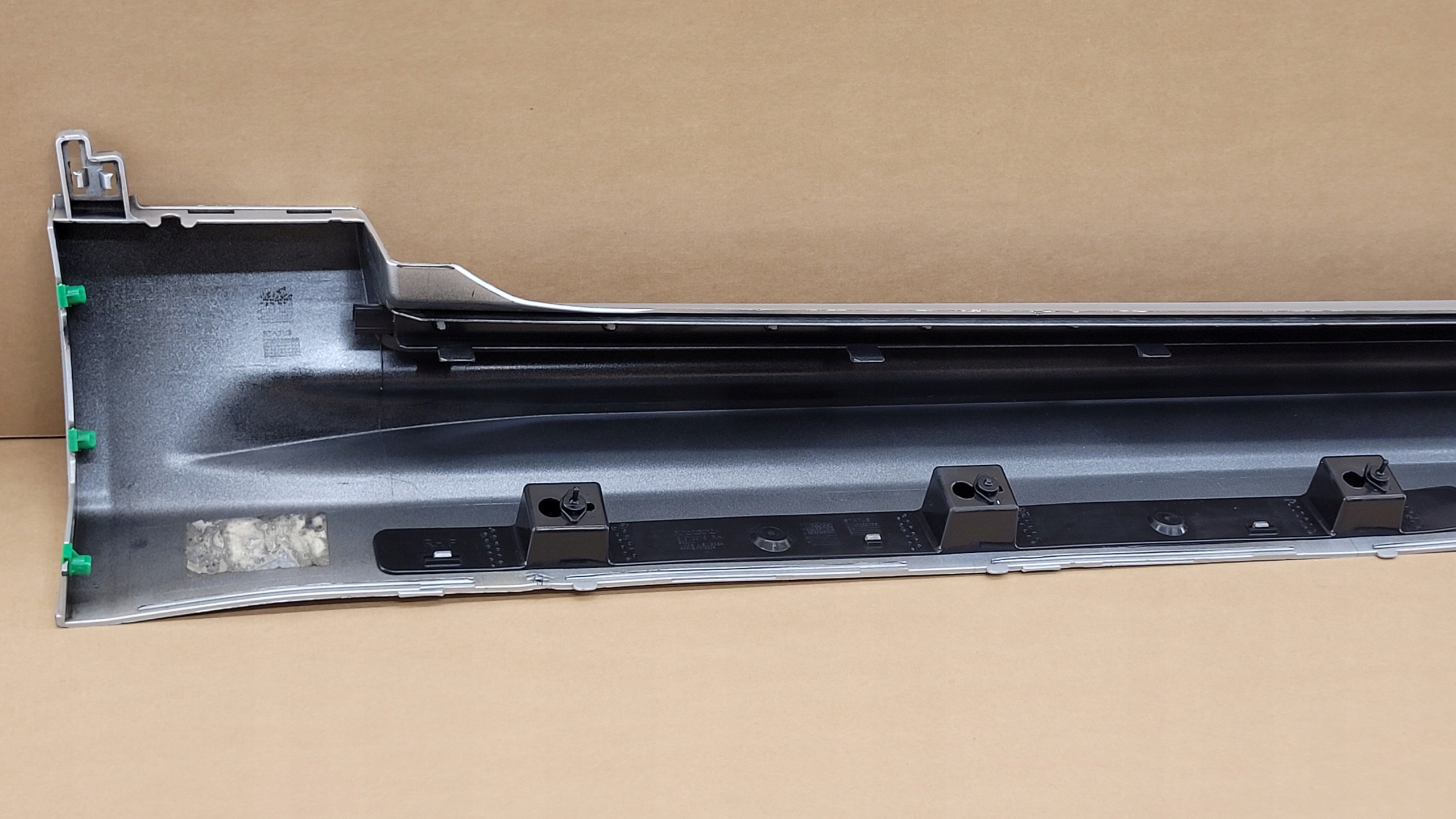 right moulding cap threshold VOLVO XC90 II 2015- colour 711