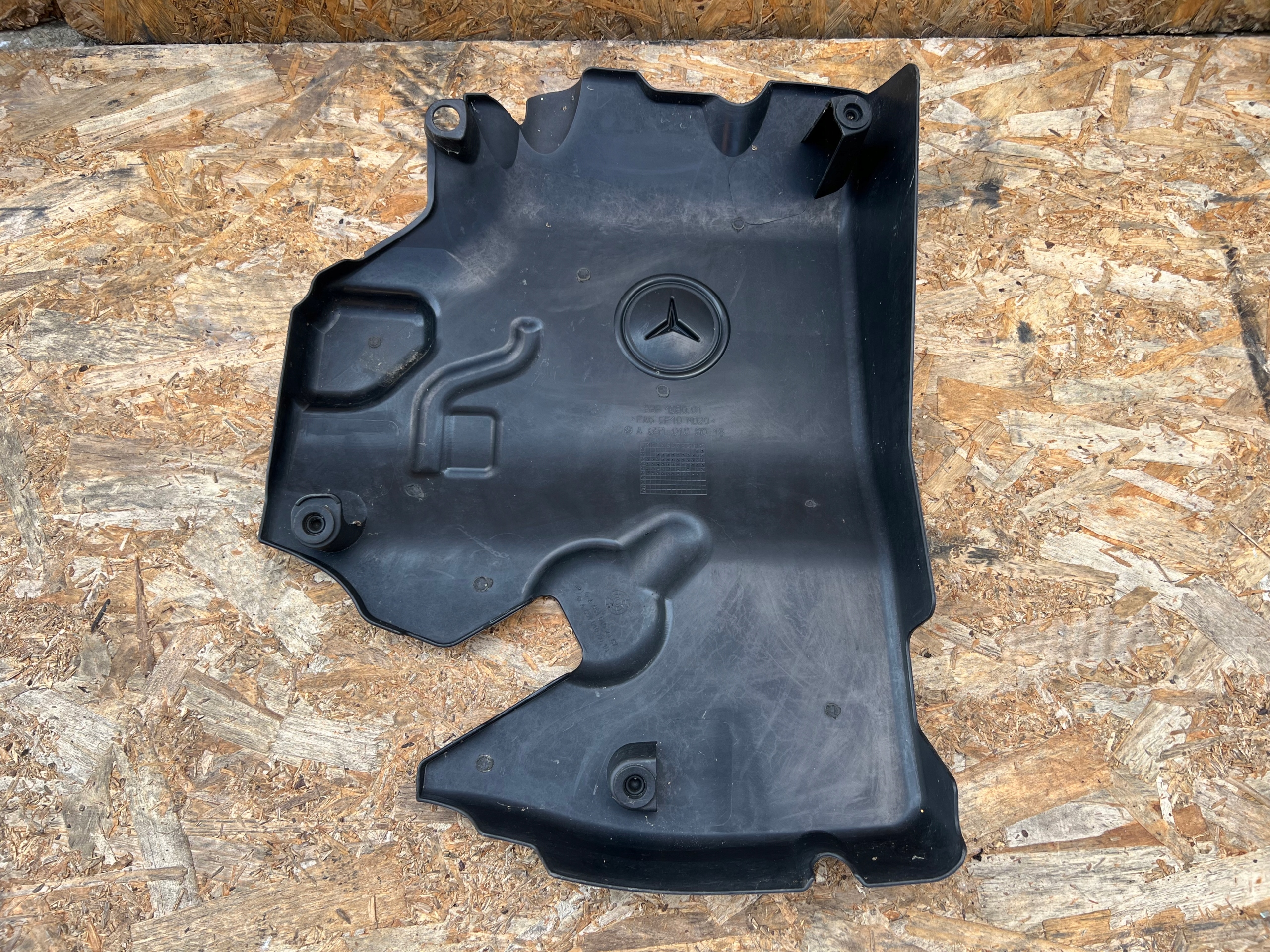cover engine housing cover MERCEDES SPRINTER 906 VITO 2.2