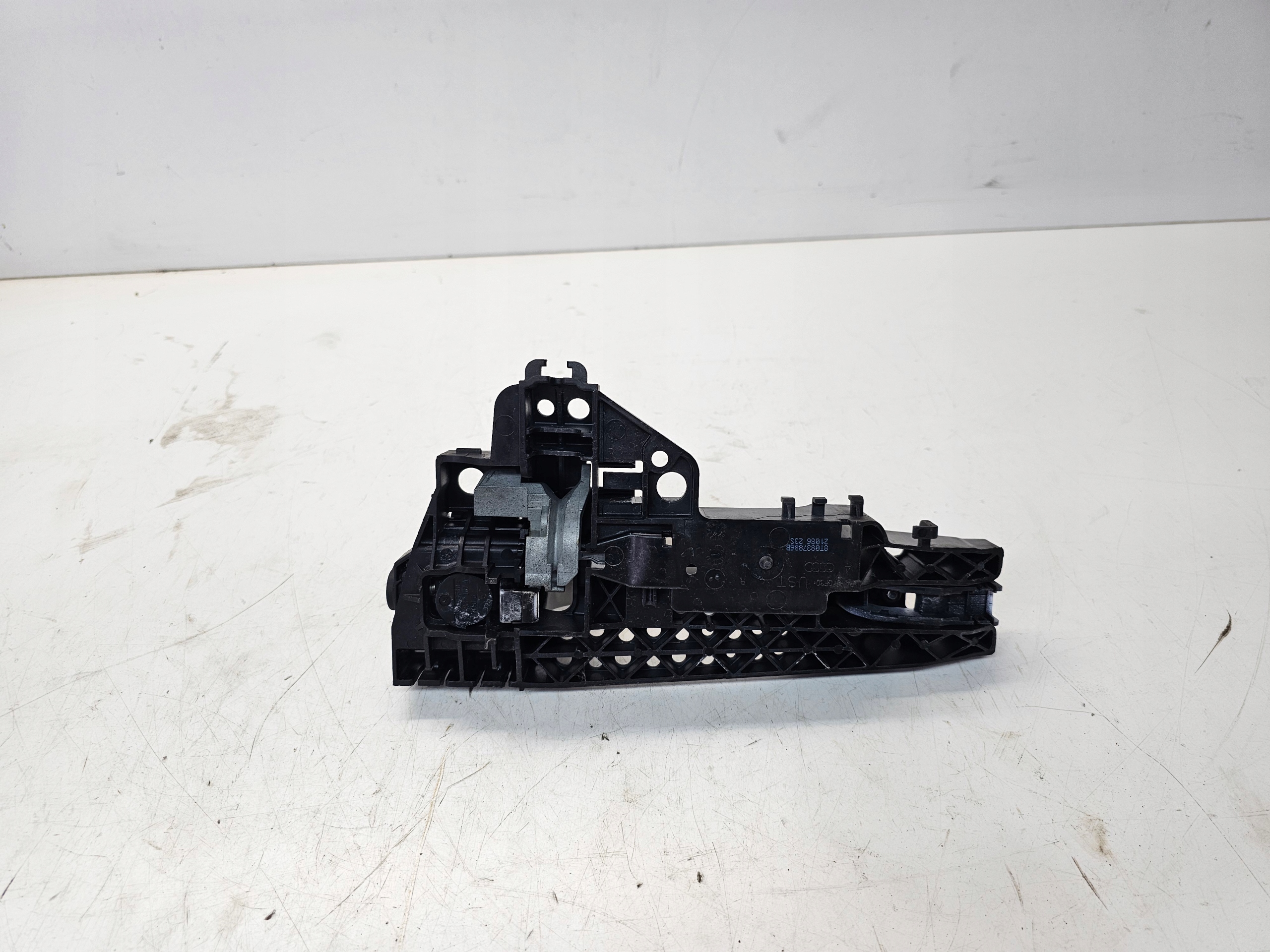 handle right AUDI A4 B8 A5 8T Q5 LB9A 8T0837886B