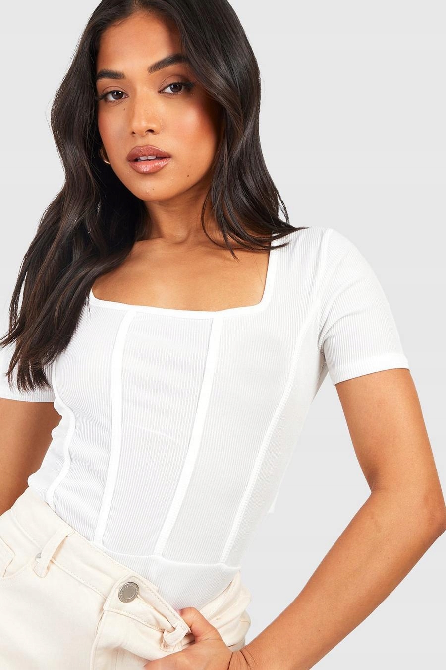 2D0A15 P25 BOOHOO PETITE BODY W PRĄŻKI XL Kolor biały