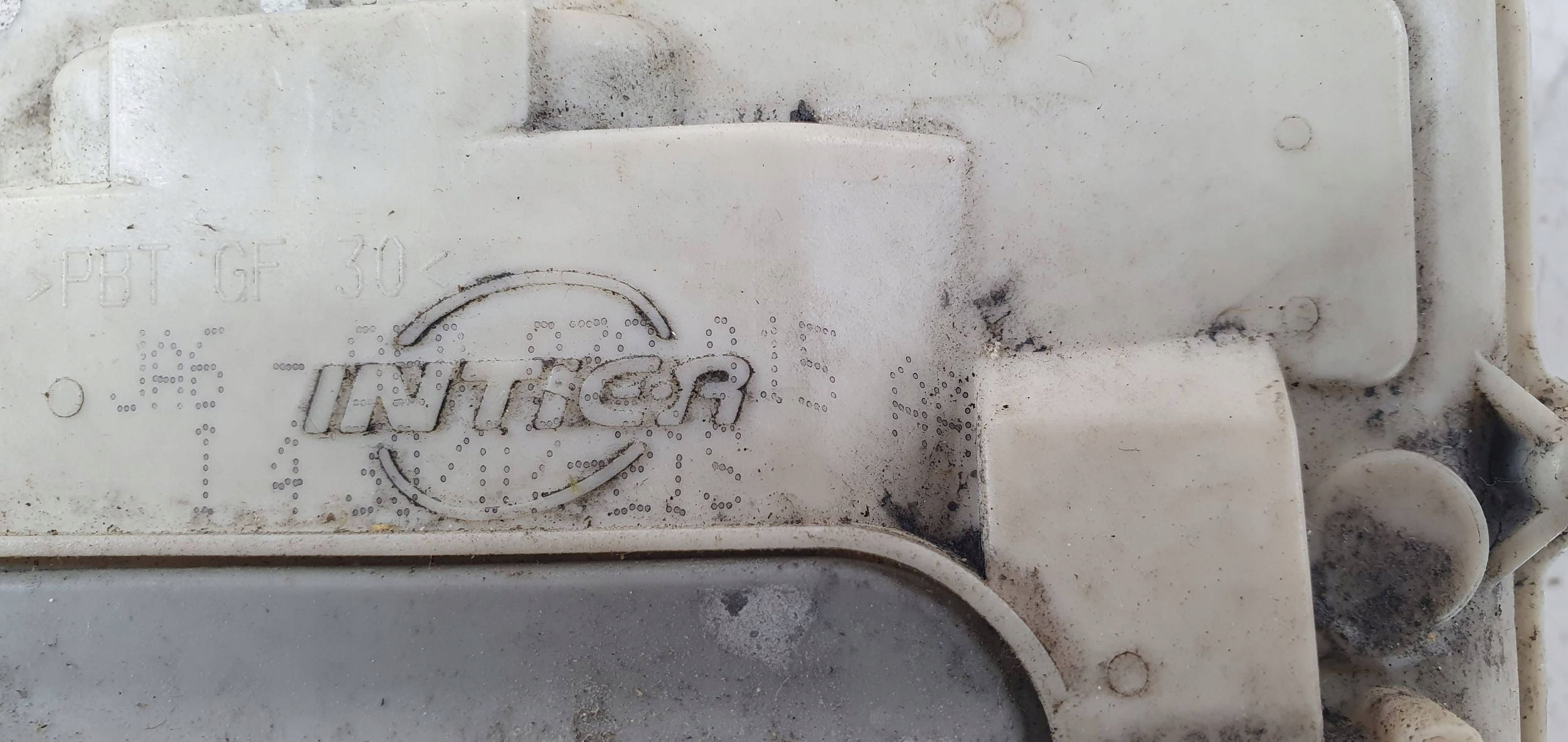 Audi A4 B7 lock door tylnych left rear part