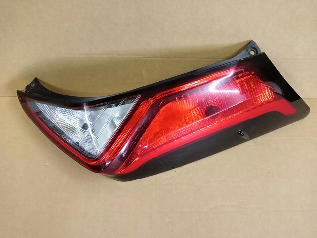 ФАРА ПРАВА ЗАДНЯЯ ПРАВЫЙ ЗАД. TOYOTA AYGO II 2 LED РЕСТАЙЛИНГ 18-22