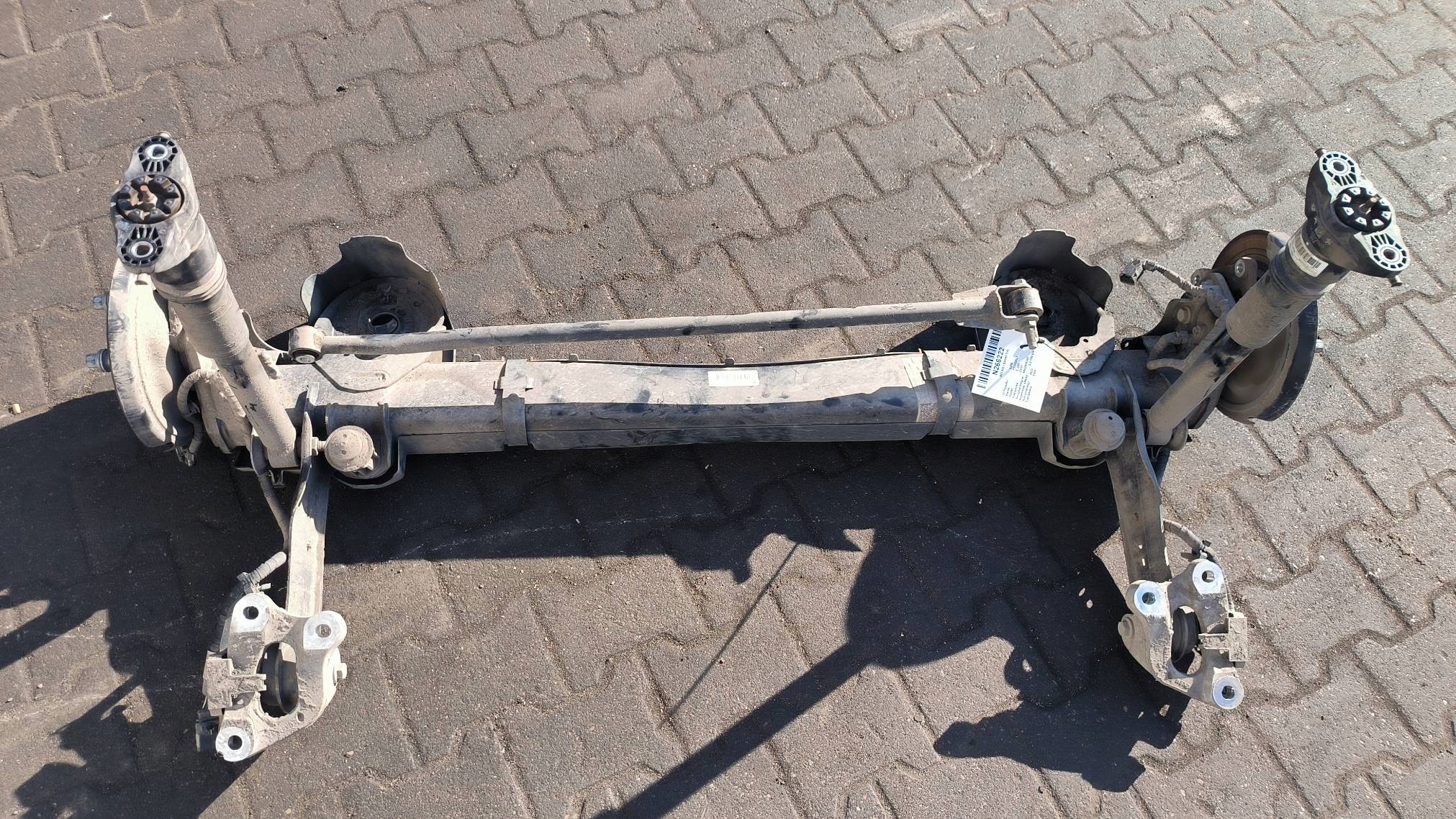 träger / Achsträger heck PEUGEOT E-208