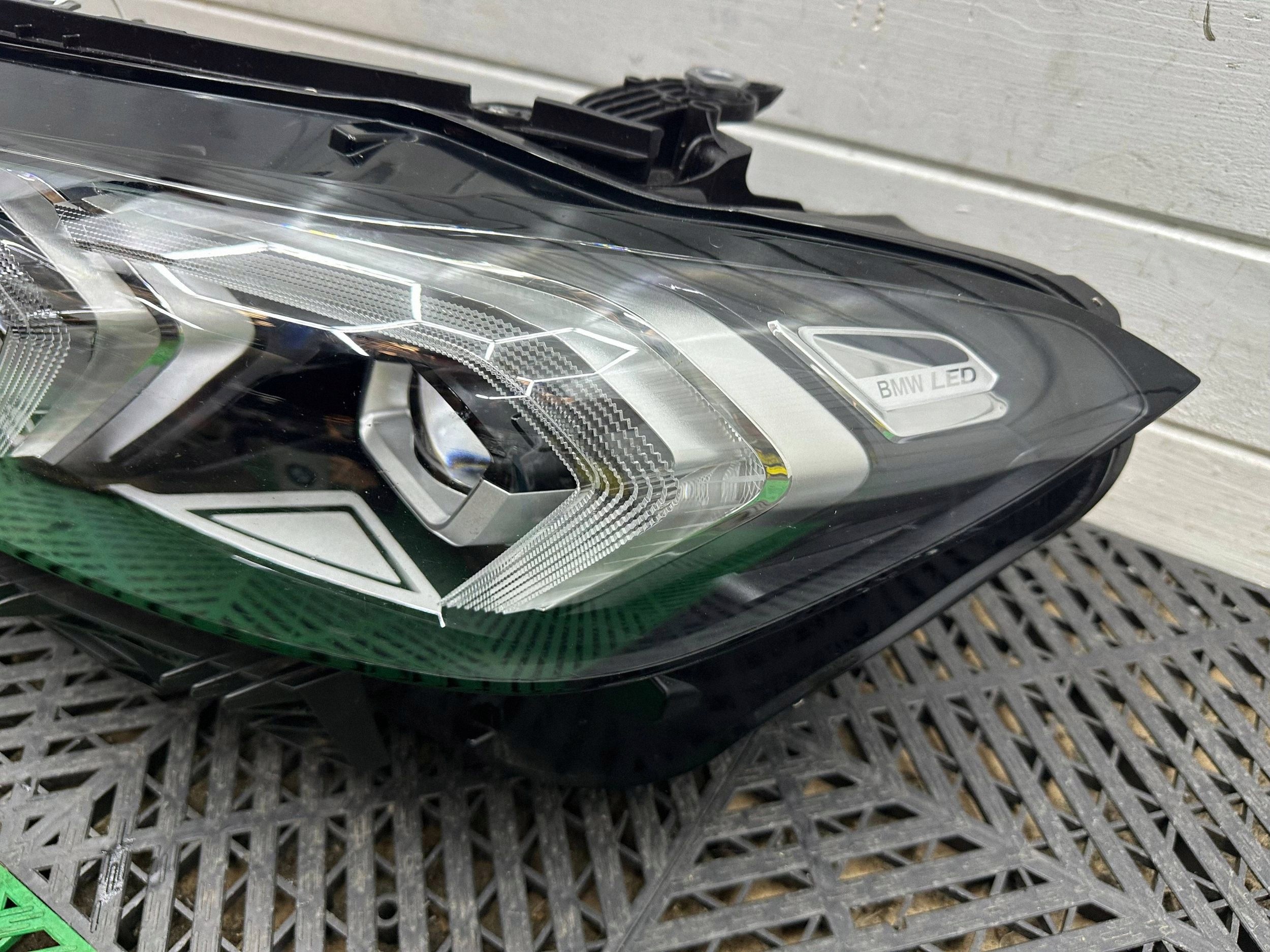 light front side left BMW 3 G20 G21 LCI LIFT 9450795