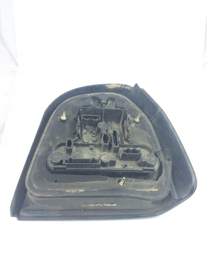 light rear VW 1H6945257