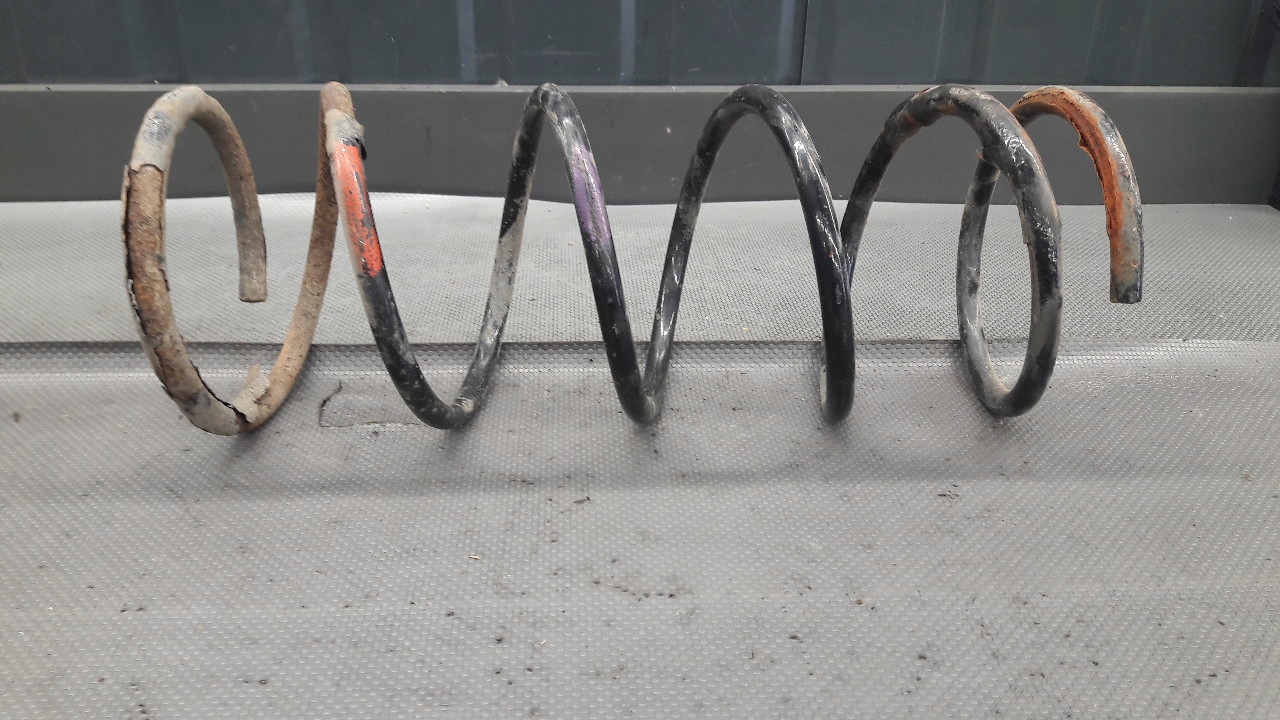 sprezyna przod Ford Focus MK1