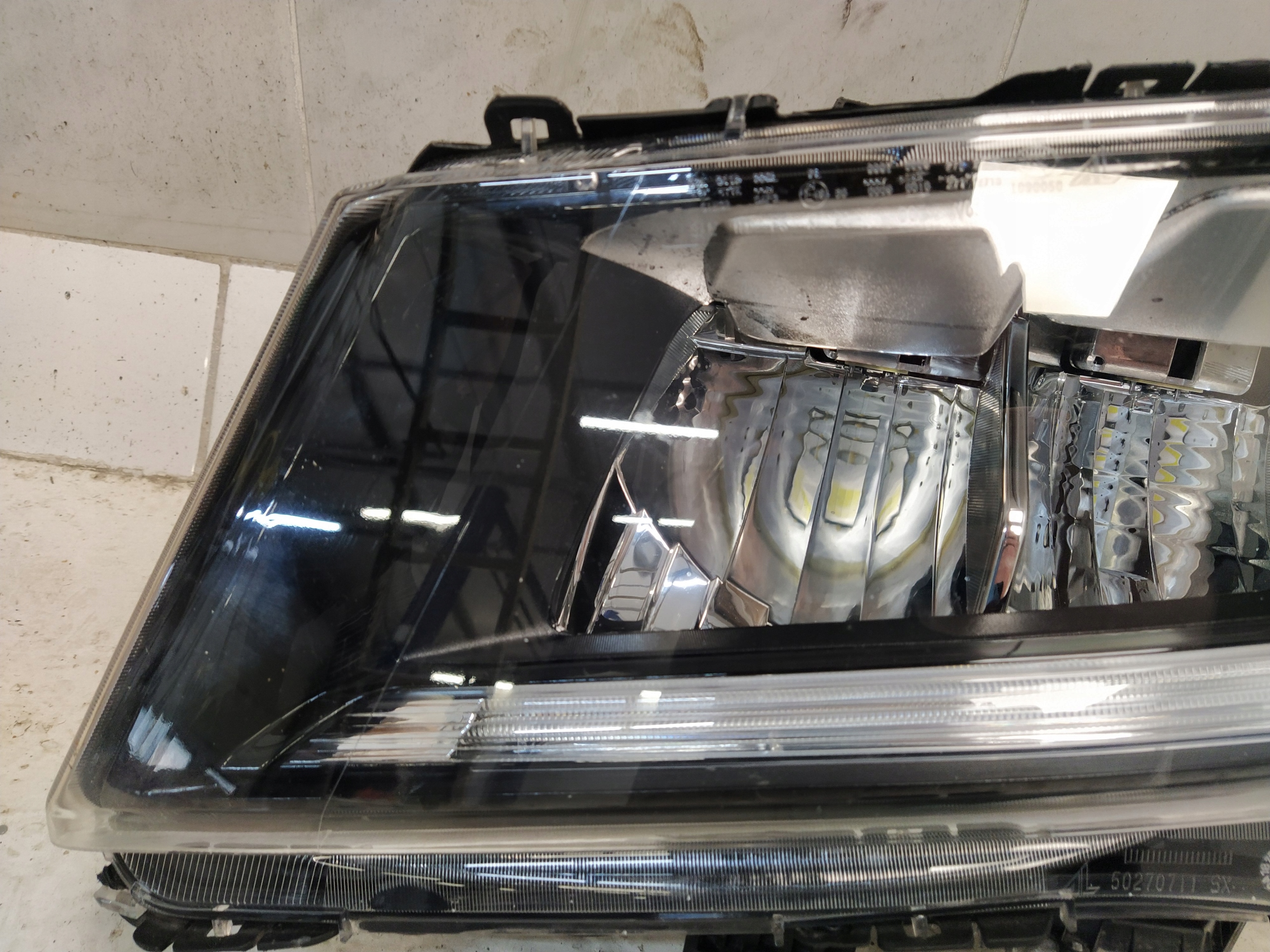 IVECO STRALIS S-WAY 19- REFLEKTOR light FULL LED left right complete ORG
