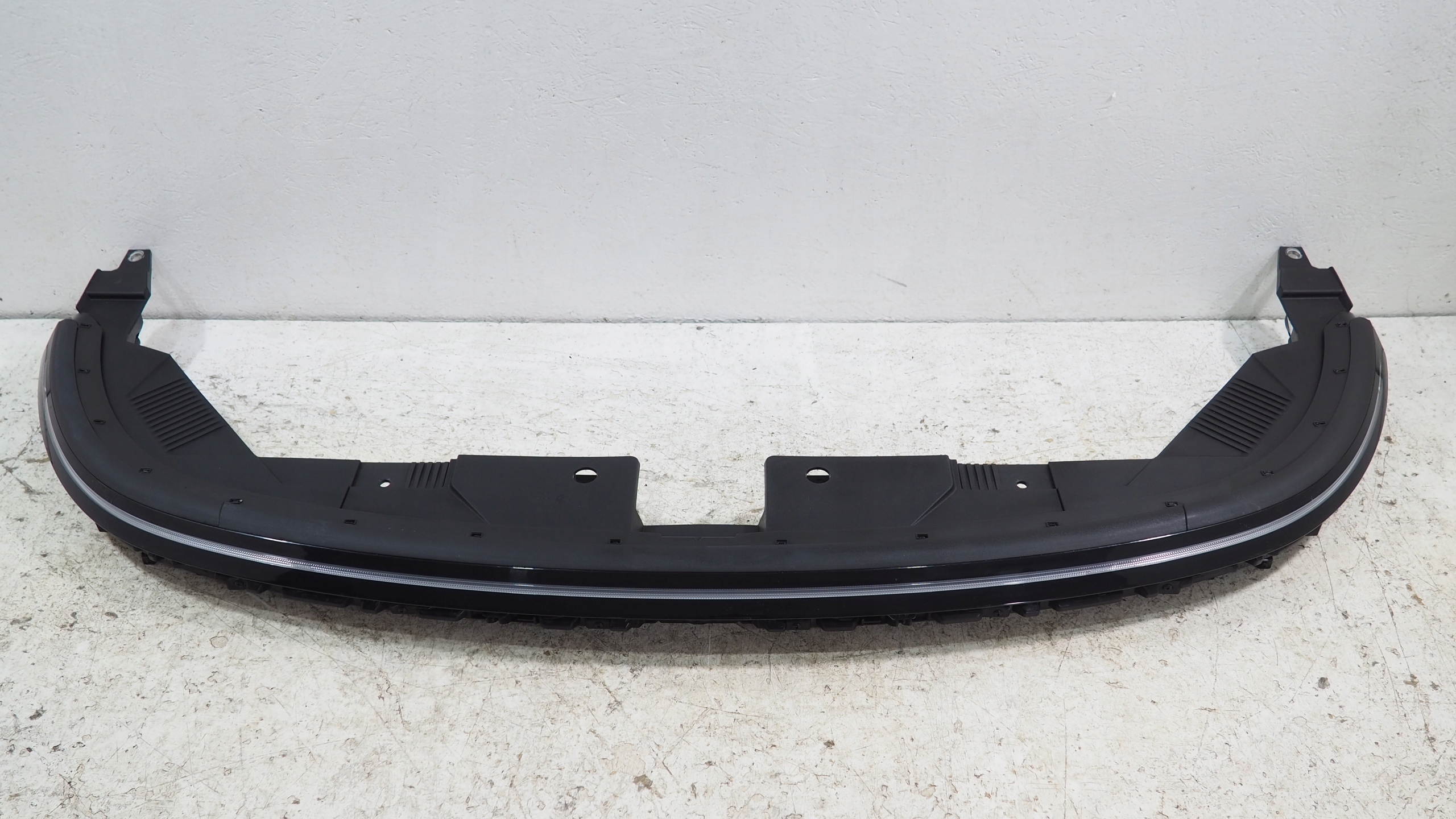 Hyundai Kona II light LED DRL front 92209-BE