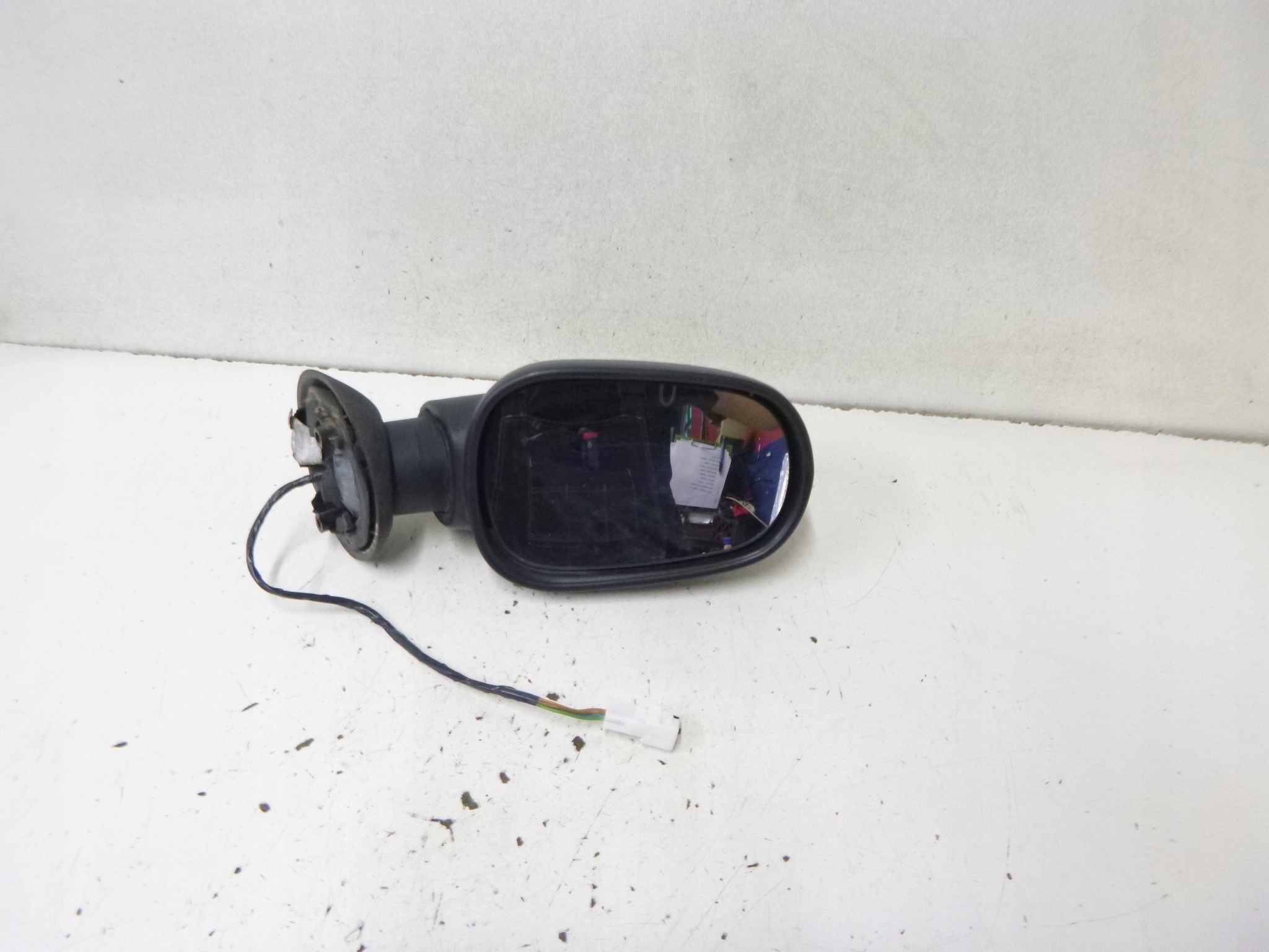 mirror right Dacia Logan 5 Pin 2004r.