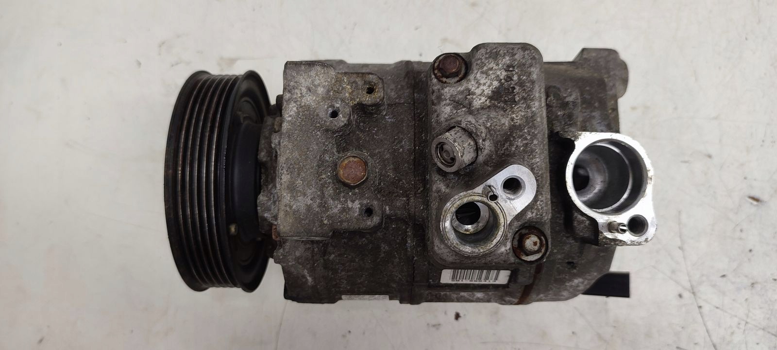 compressor of the air conditioning compressor; Audi A3 8P 1,6 MPI