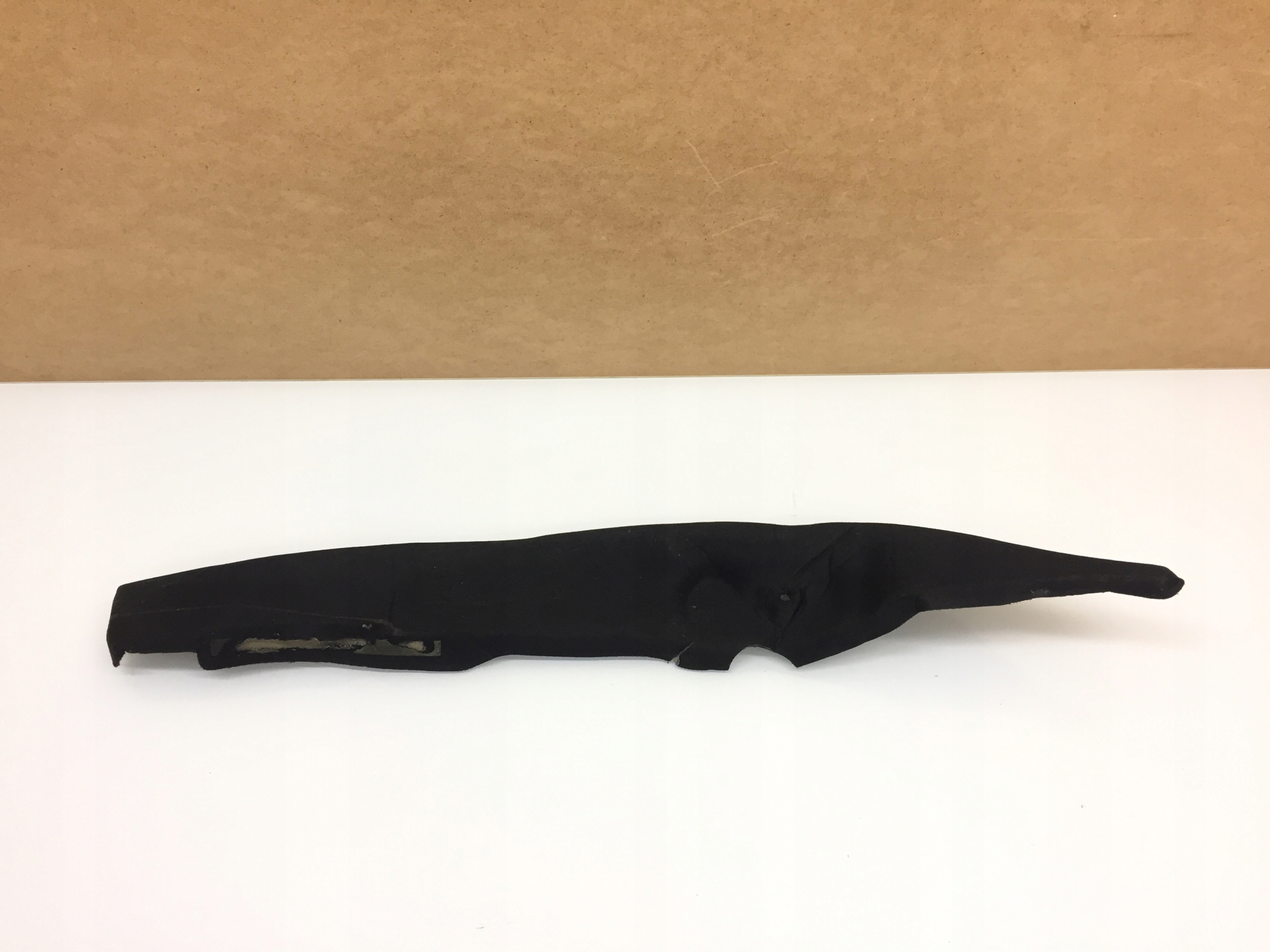 C4 CACTUS LIFT WYGLUSZENIE BLOTNIKA LEWE Part manufacturer Citroen OE