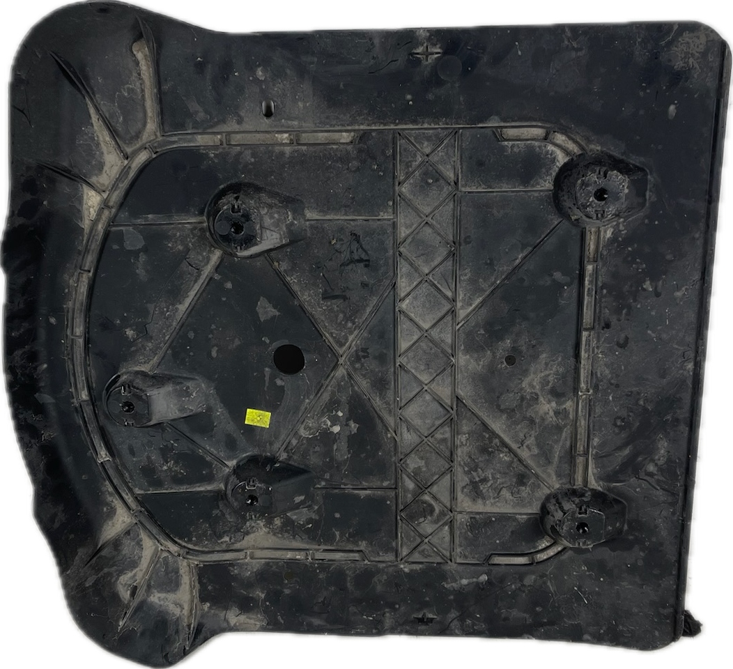 SKODA SUPERB III 3V cover lower chassis 3V0825521