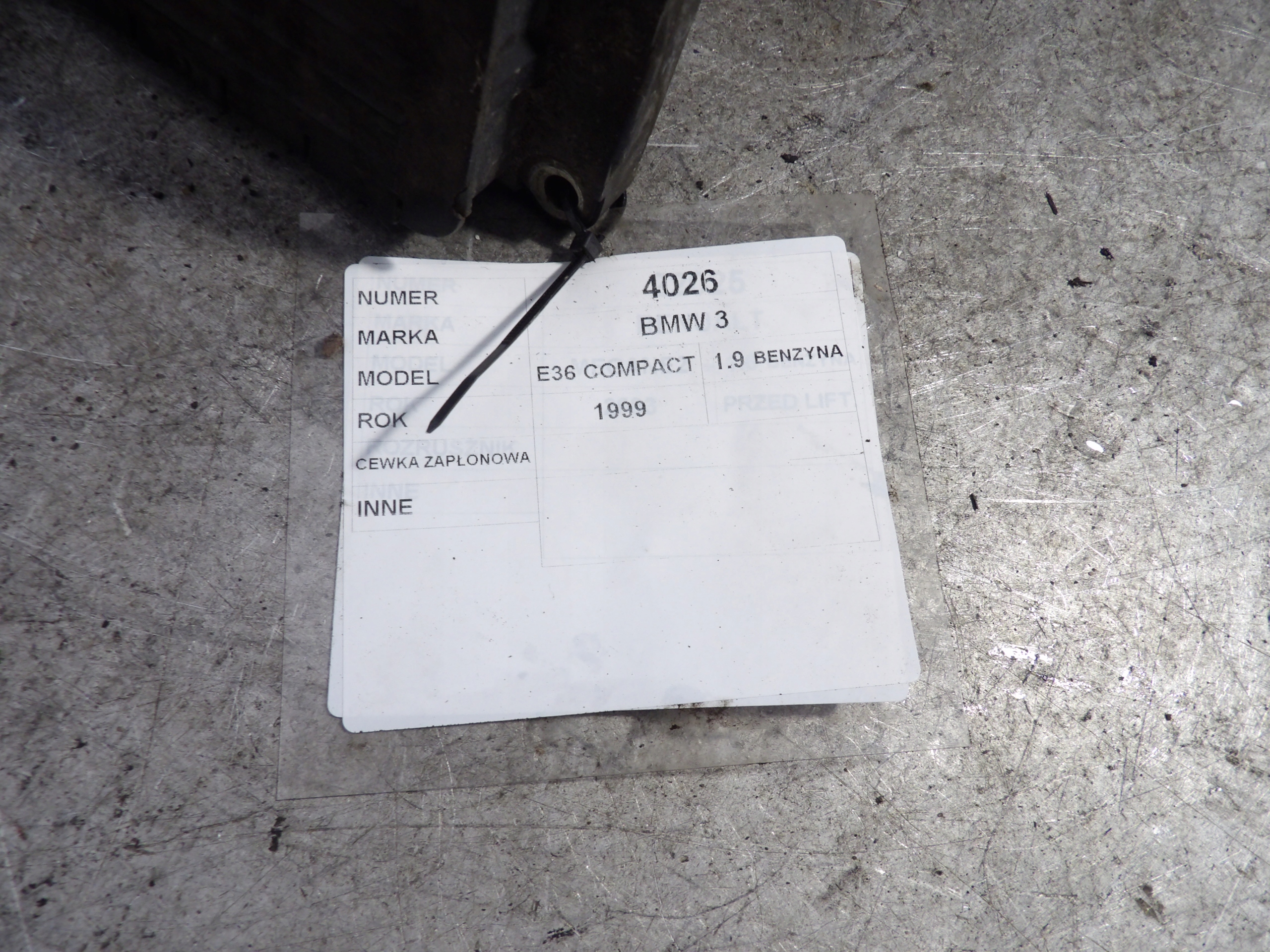 BMW E36 1,9 - 118 km coil ignition 0221503005