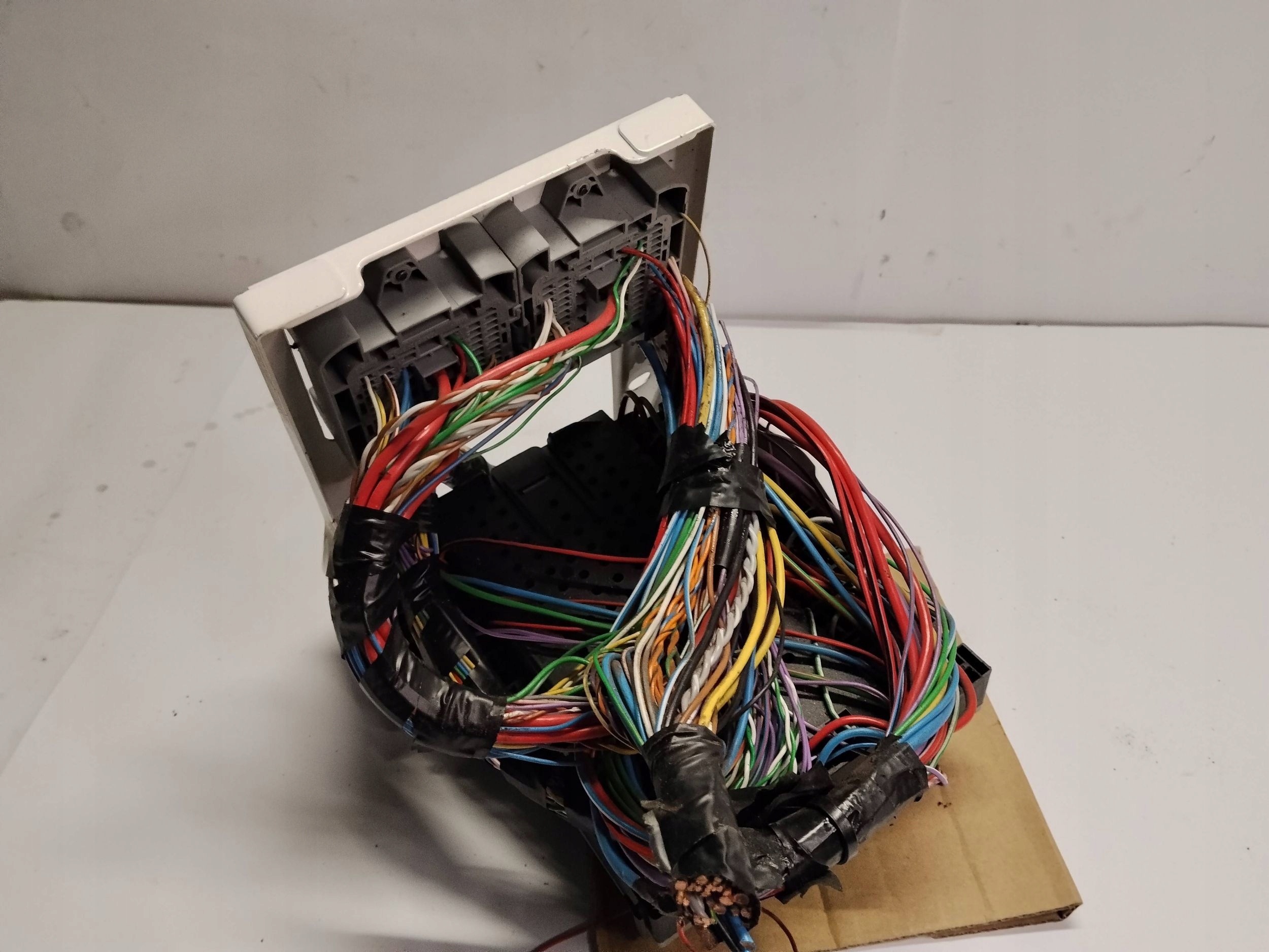 Module fusibles Volvo S80 9494594