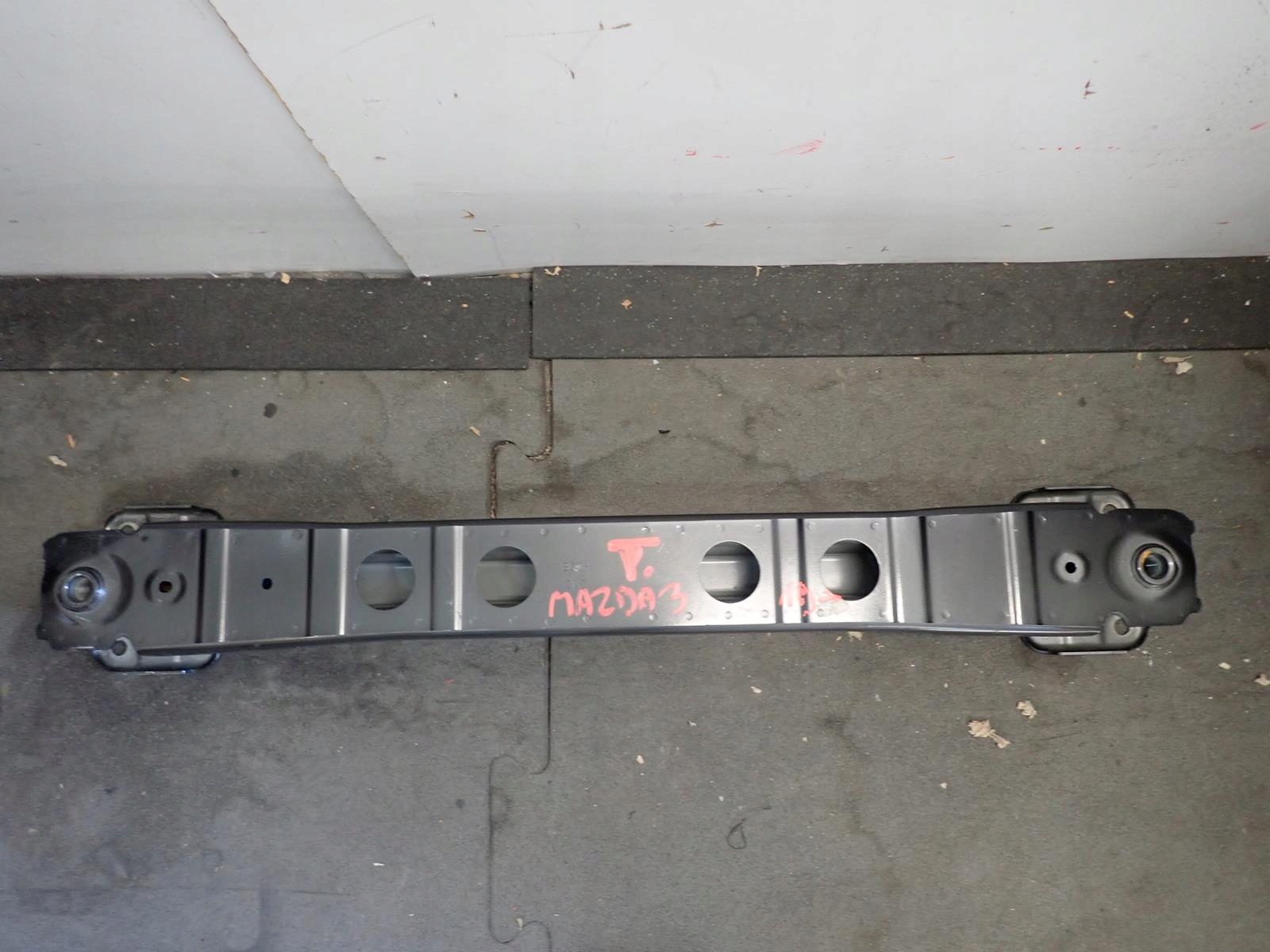 sider below bumper rear part MAZDA 3 19