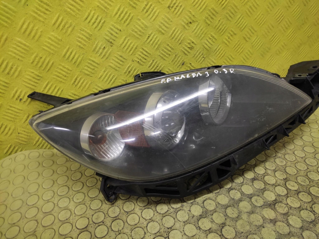 MAZDA 3 REFLEKTOR licht rechts vorne
