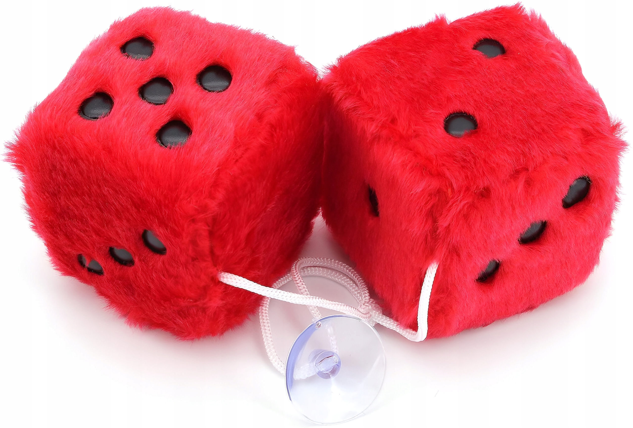 KOSTKI PLUSZOWE DO SAMOCHODU ZAWIESZKA NA LUSTERKO NA SZYBĘ CZERWONE Numer katalogowy producenta kostki zawieszka czerwone