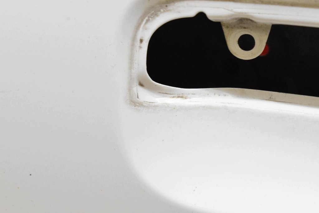 door right front front ny CLEAR WHITE KIA SOUL 1 and 08-11