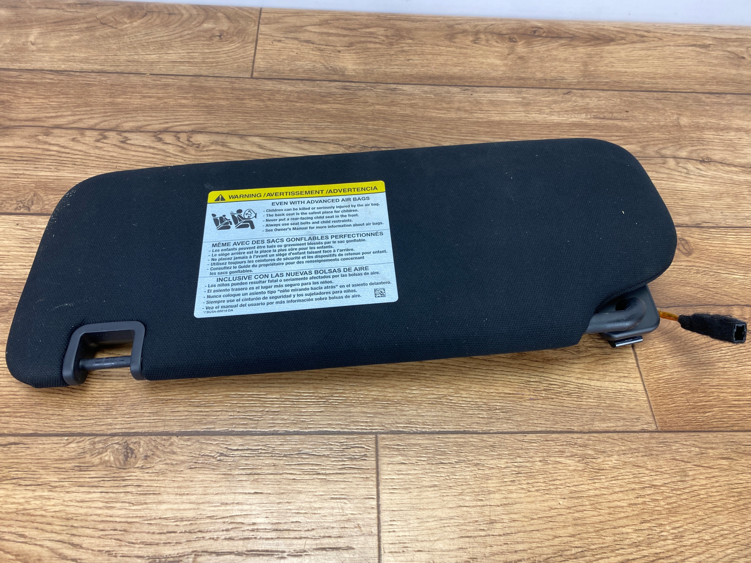 cover przeciwsloneczna visor left Ford Explorer 2020+ USA