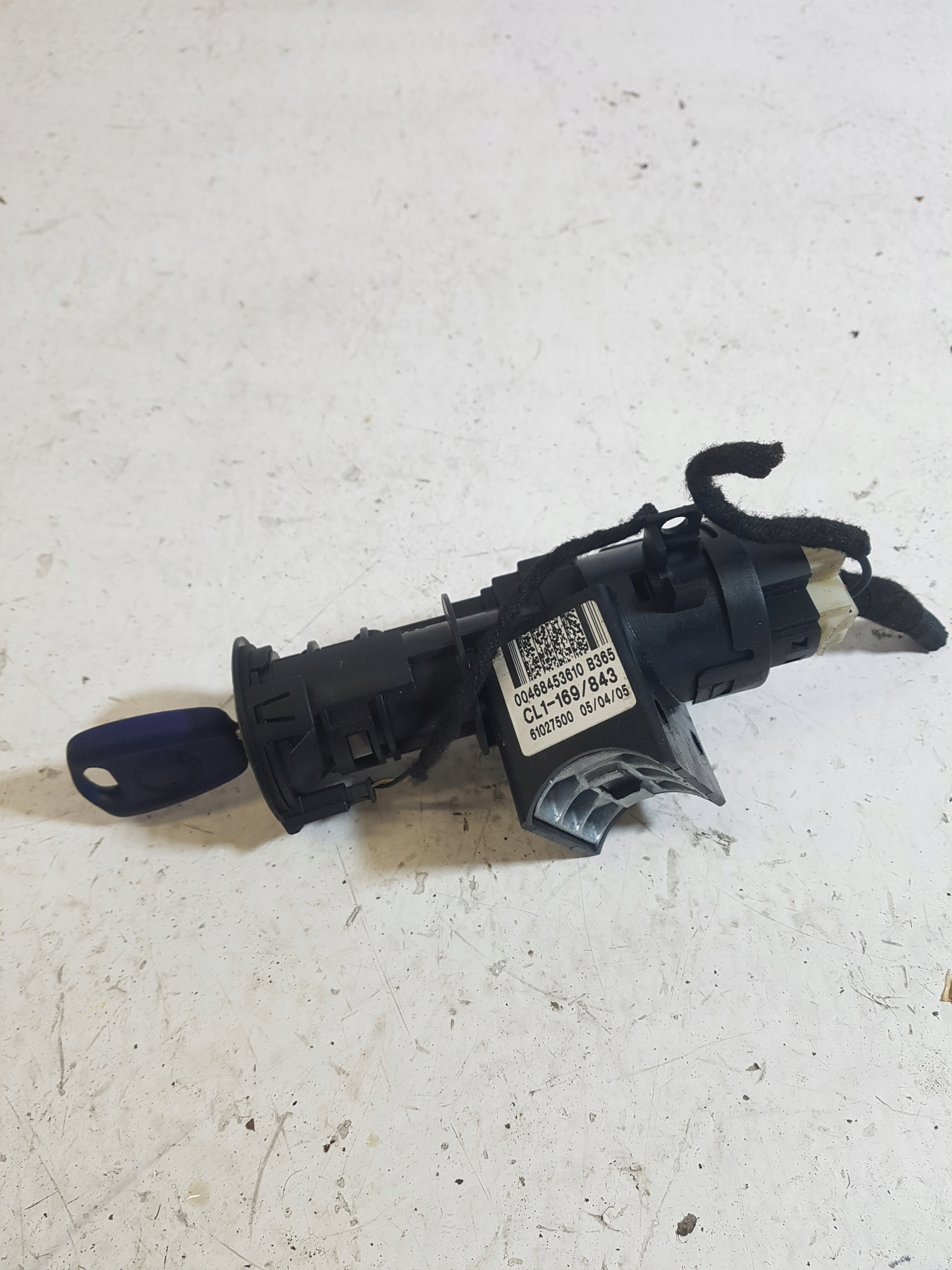 ignition Z KLUCZYKIEM FIAT PANDA 2