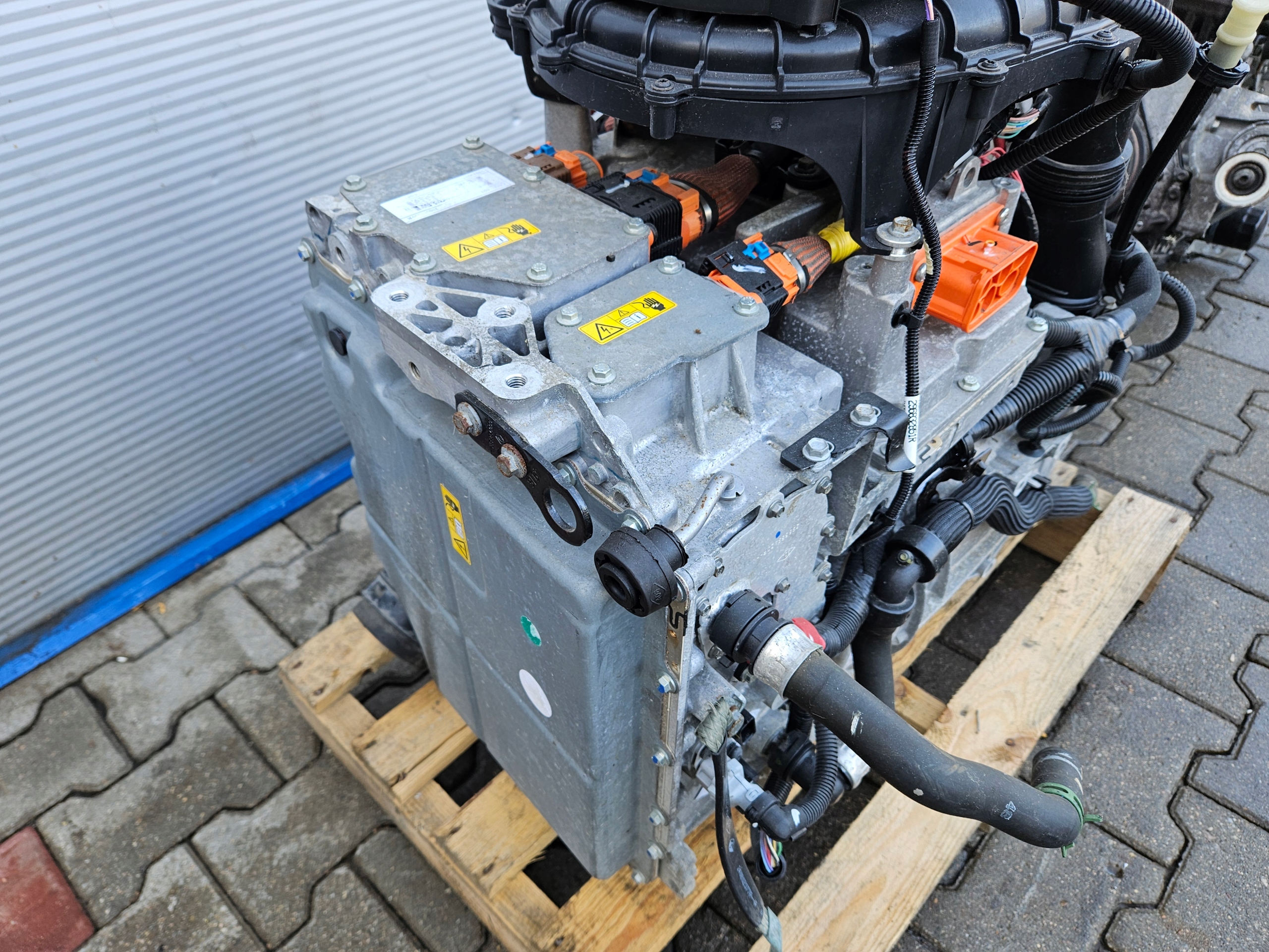 RENAULT ZOE SILNIK ELEKTRYCZNY 5AQ 601 INWENTER FALOWNIK