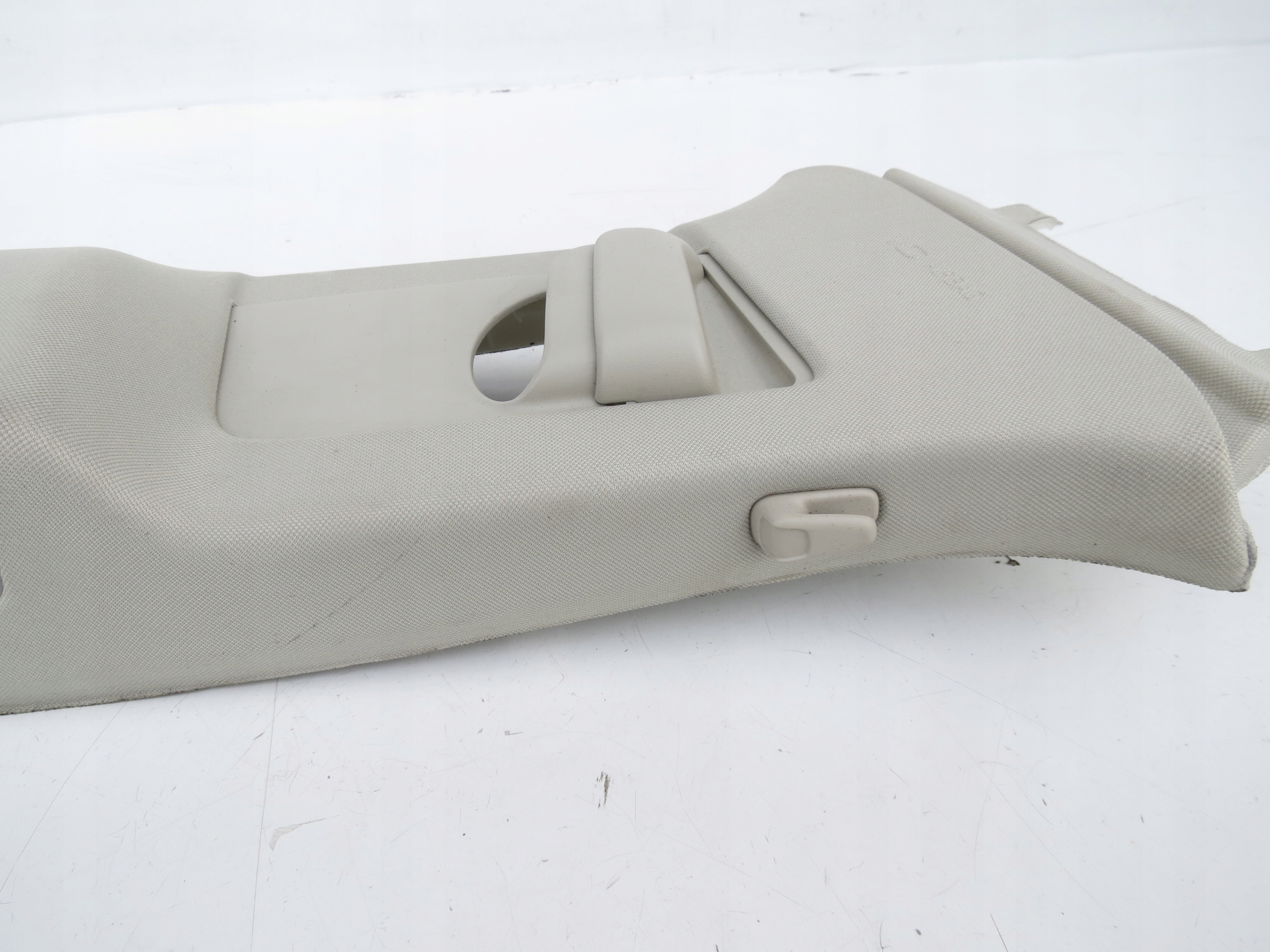cover upholstery SLUPKA B right central XC60 II