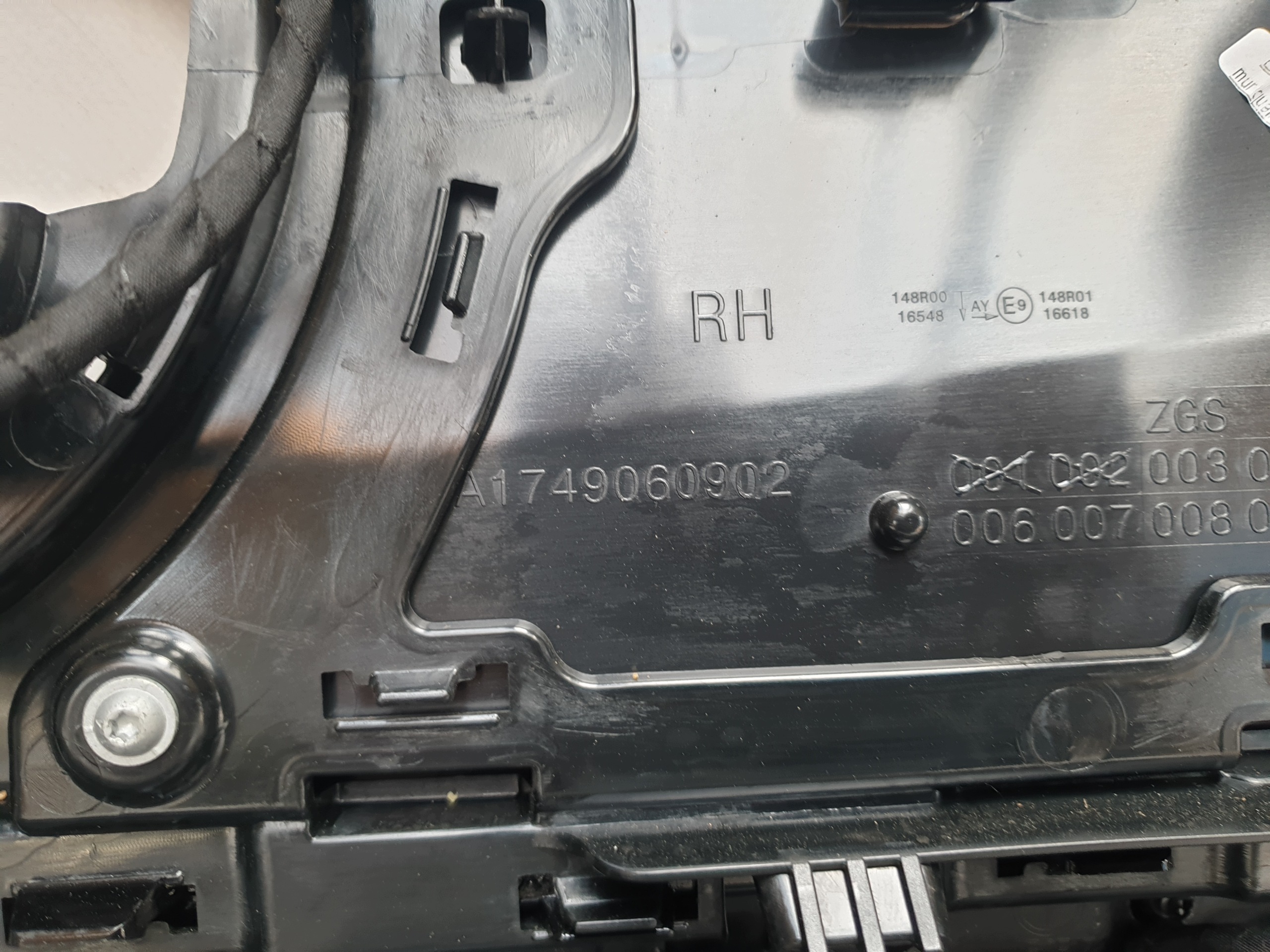 MERCEDES CLA W174 EQ ELECTRIC 24- bumper front front PDC A1748853900