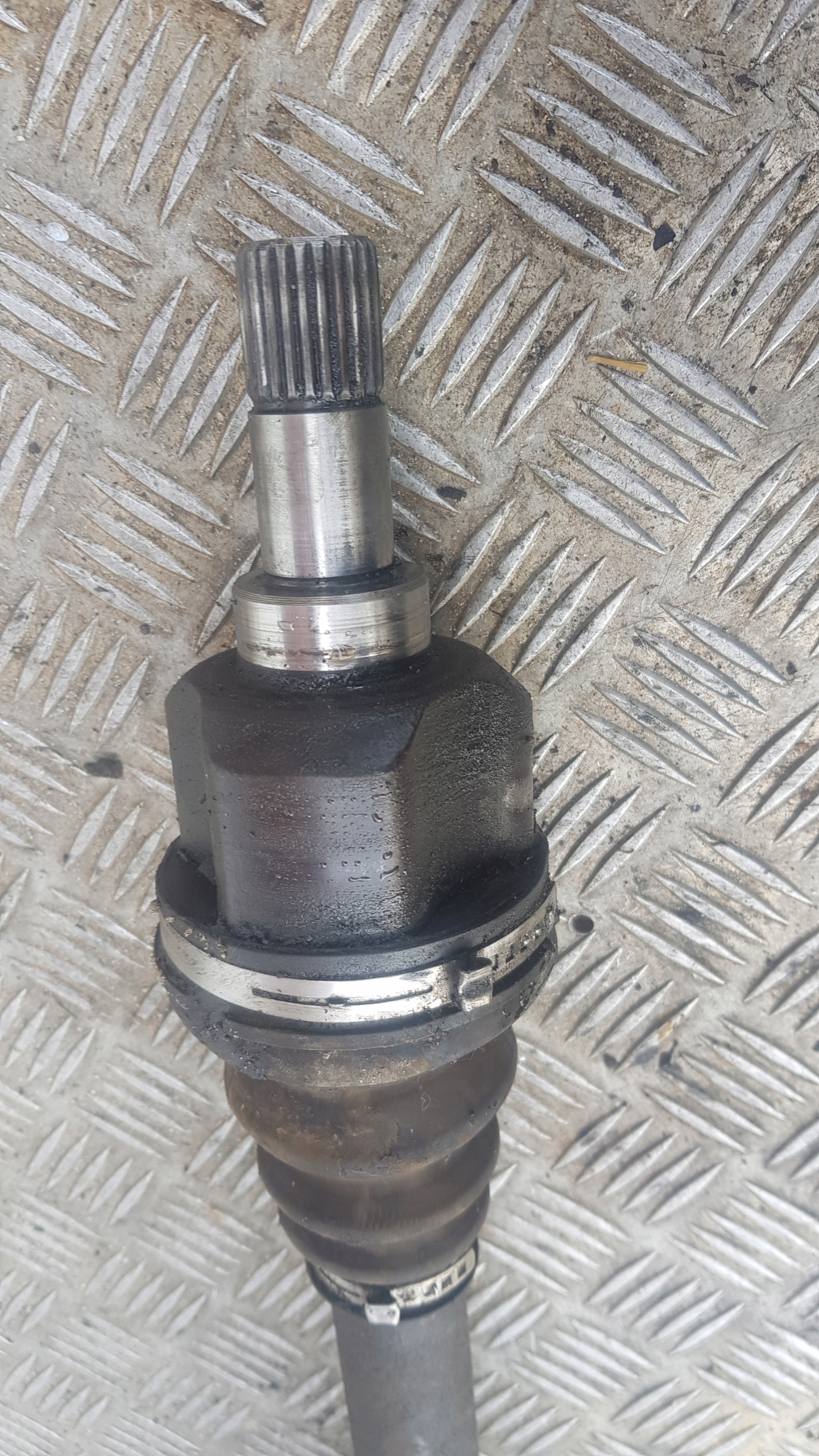 CITROEN C4 1.6 HDI semi-axis NAPEDOWA left