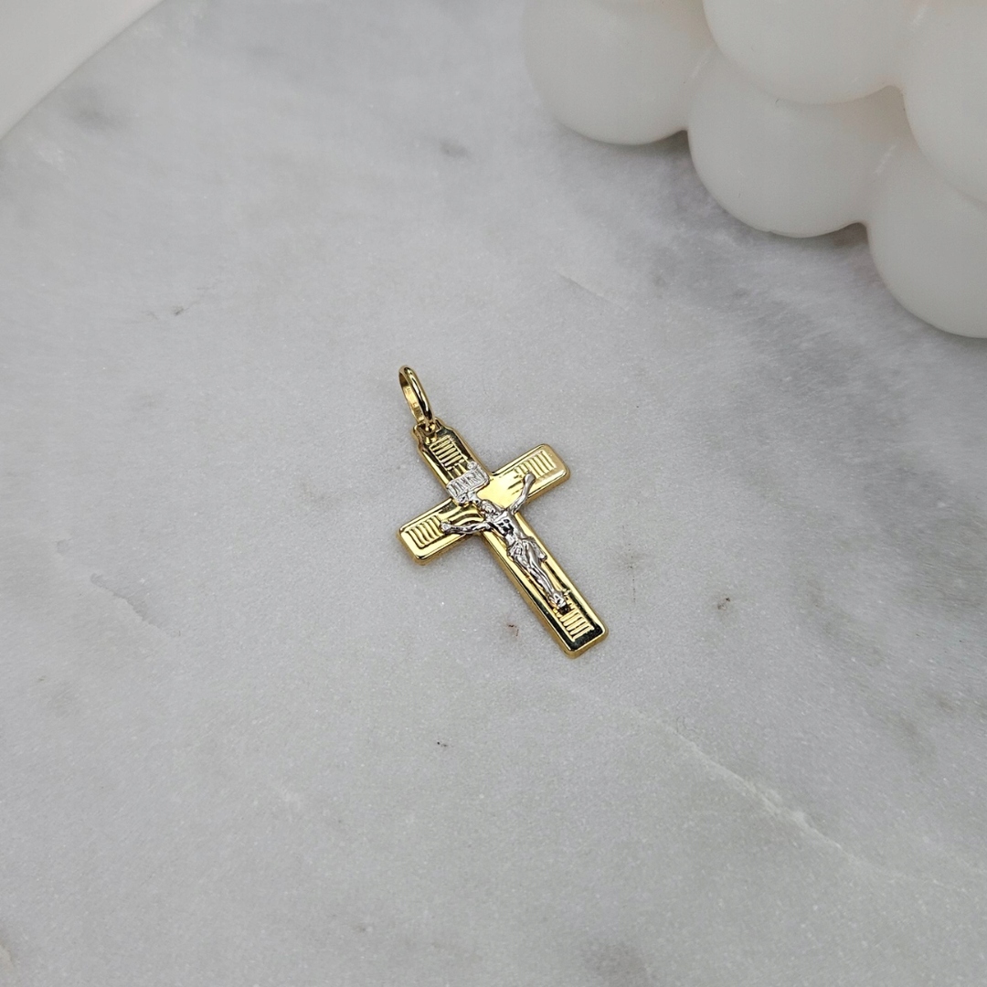 Katolický zlatý křížek ryzosti 585