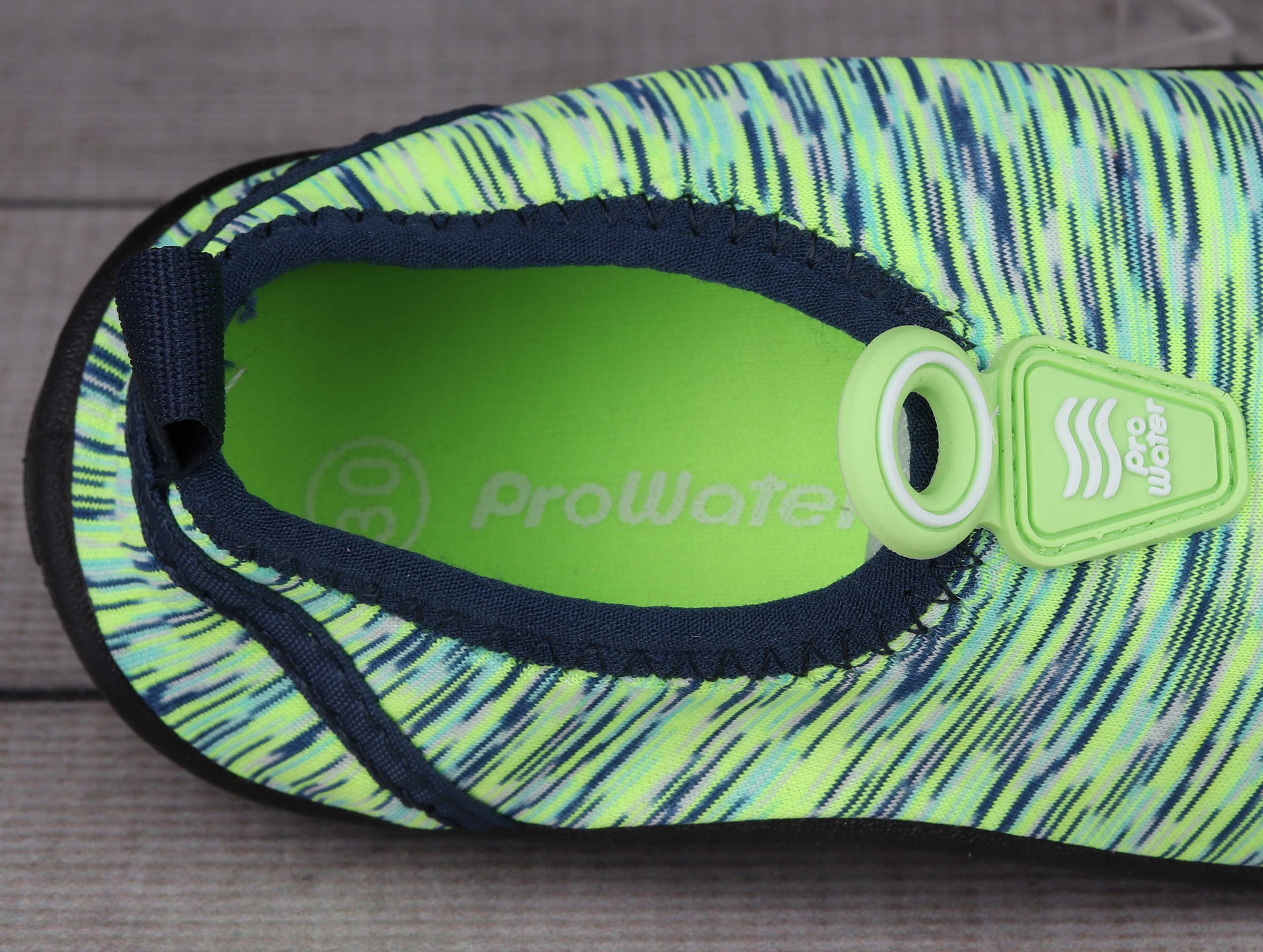 Buty dziecięce do wody, jeżowce ProWater PRO2448044K Marka ProWater