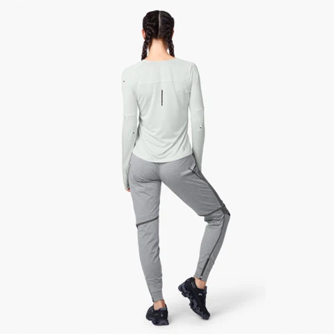 Damska Koszulka Bieg. On Running Long Tee r. L EAN (GTIN) 7630040522540