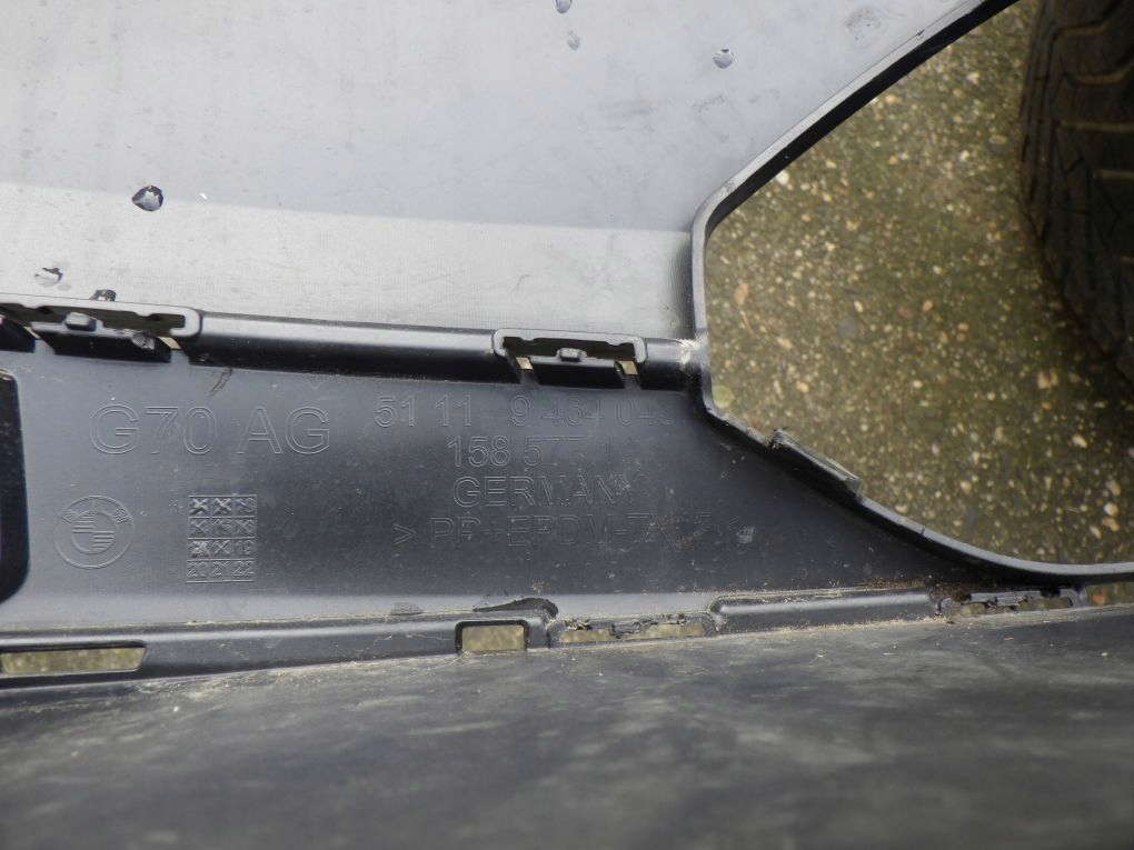 BMW 7 I7 G70 2022- front bumper