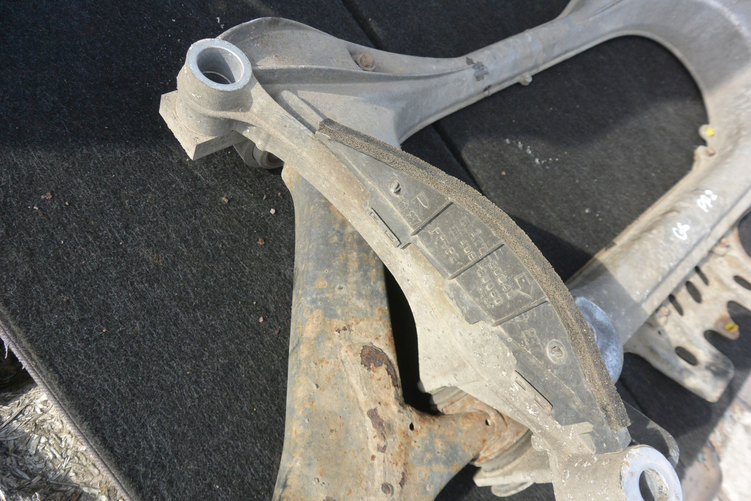 axle beam subframe sider arm left right front KPL 3.5 V6 LEXUS GS III 450H MK3